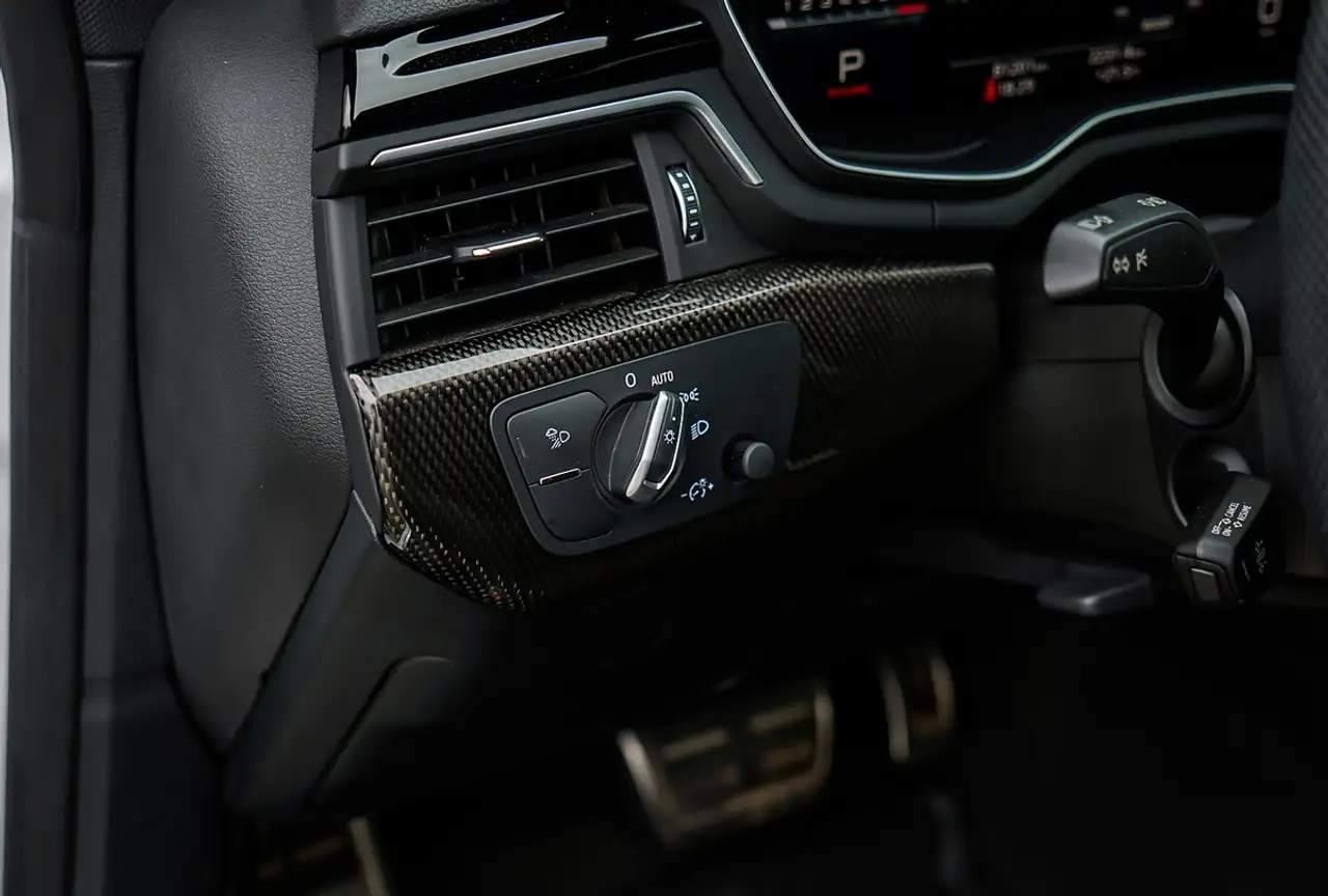 Audi S5 снимка Audi S5