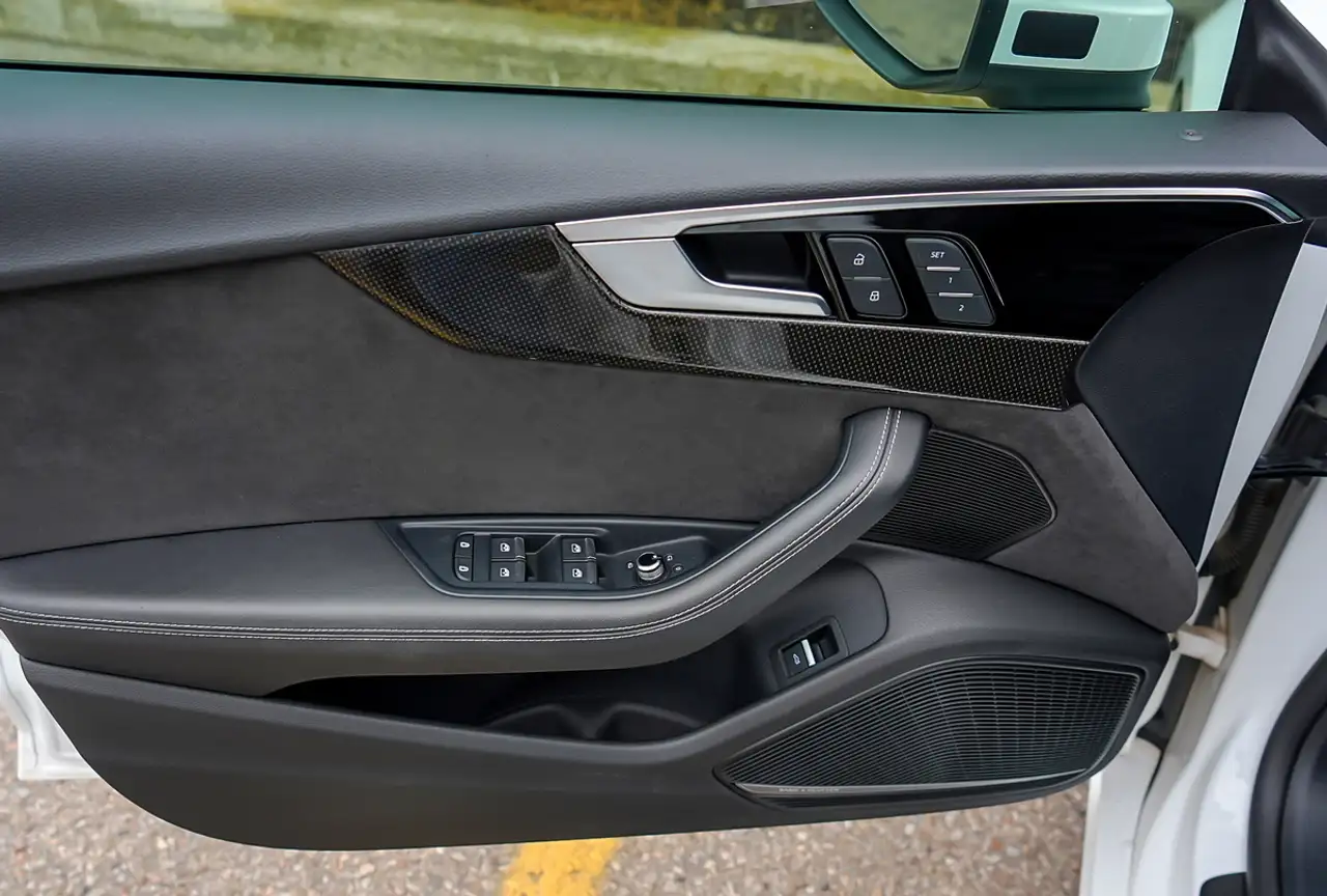 Audi S5 снимка Audi S5