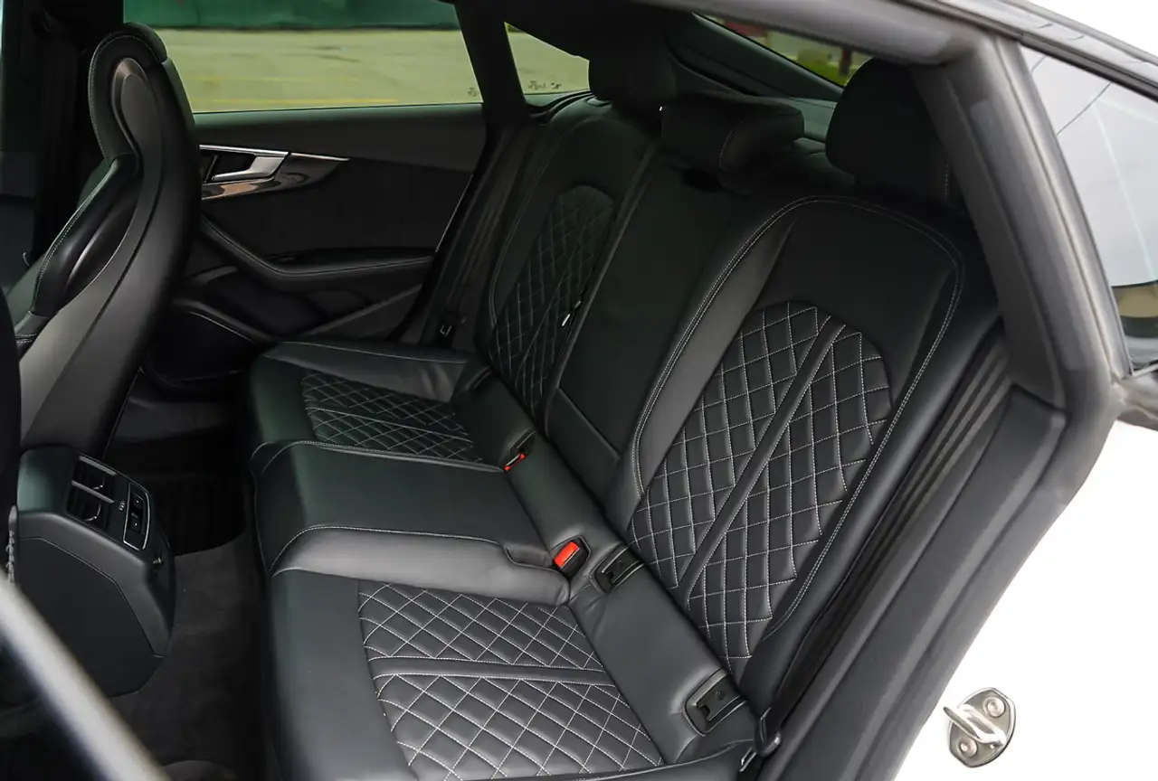 Audi S5 снимка Audi S5