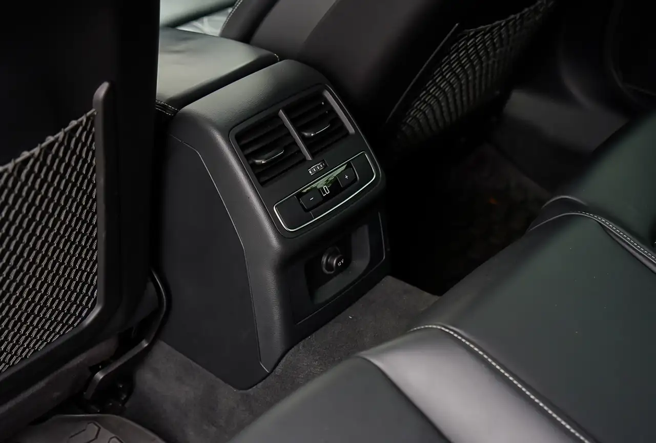 Audi S5 снимка Audi S5