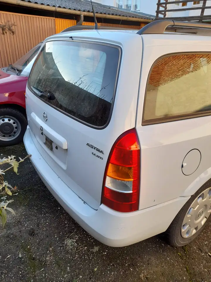 Opel Astra Caravan DTI Ds., foto 3