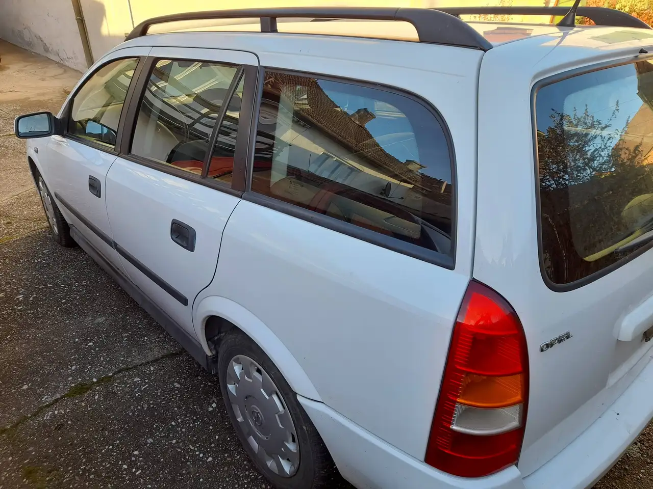Opel Astra Caravan DTI Ds., foto 5