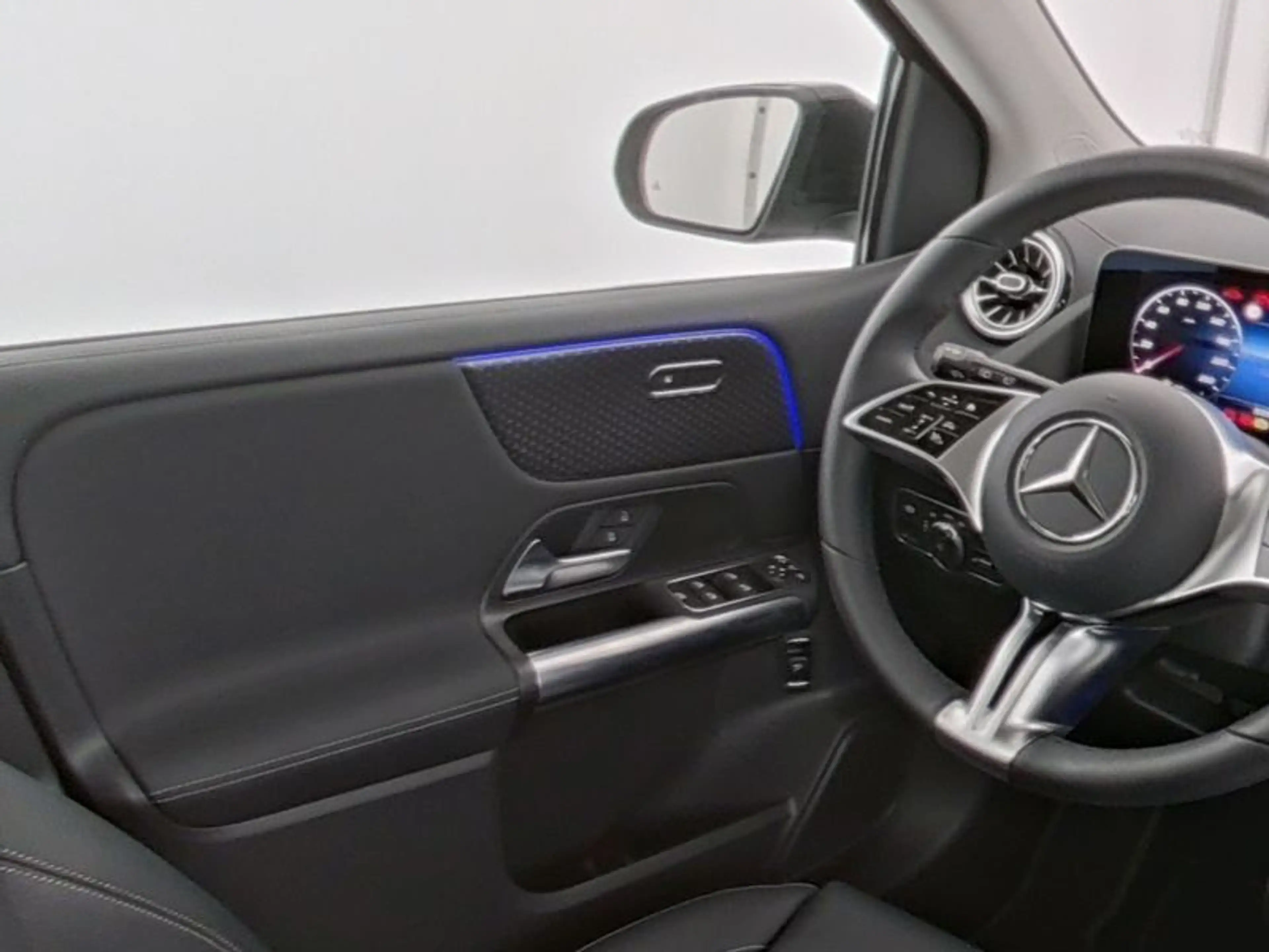Mercedes-Benz B 180 Progressive*Distronic*360°*Totwinke*Leder* — photo 9