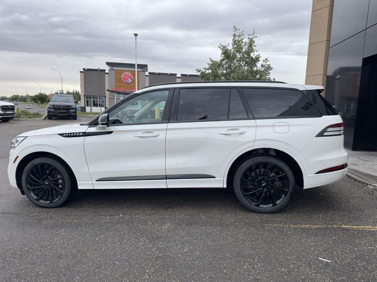 2023 Lincoln Aviator Reserve 4dr All-Wheel Drive — снимка 1