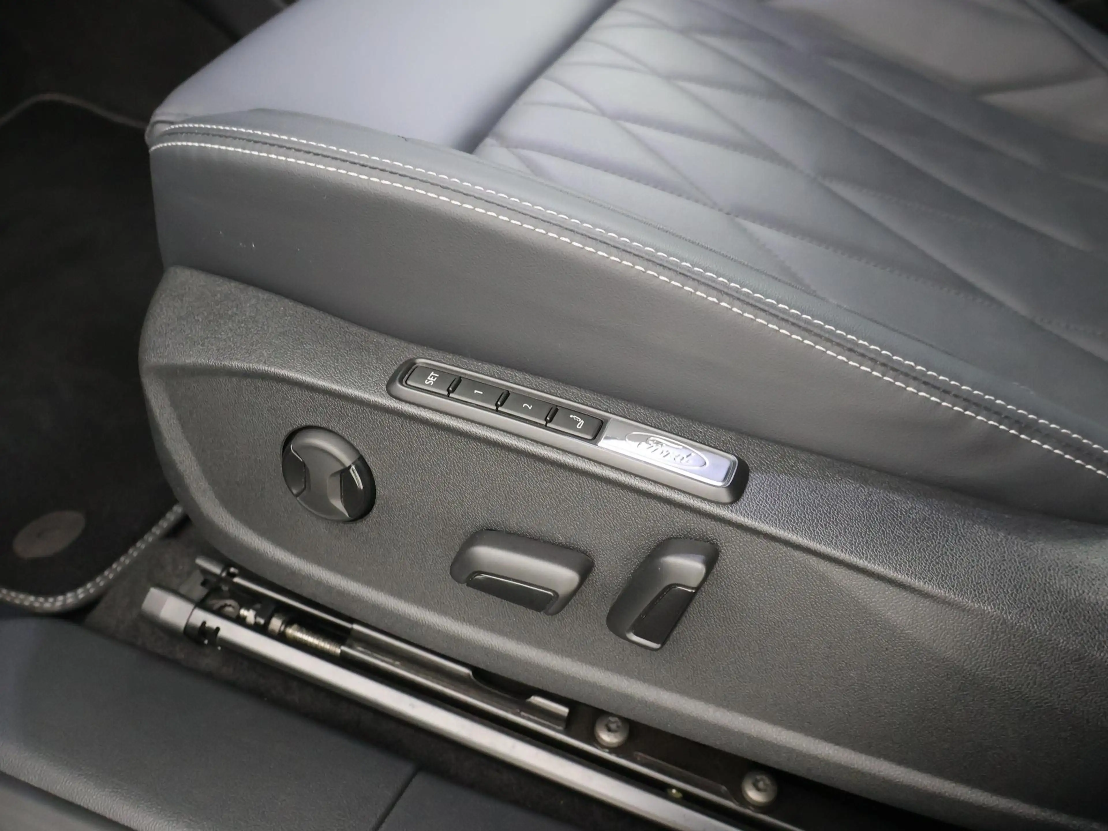 Ford Capri Premium Extended Range RWD 77 kWh LEER|MEMORYSTOEL — photo 30