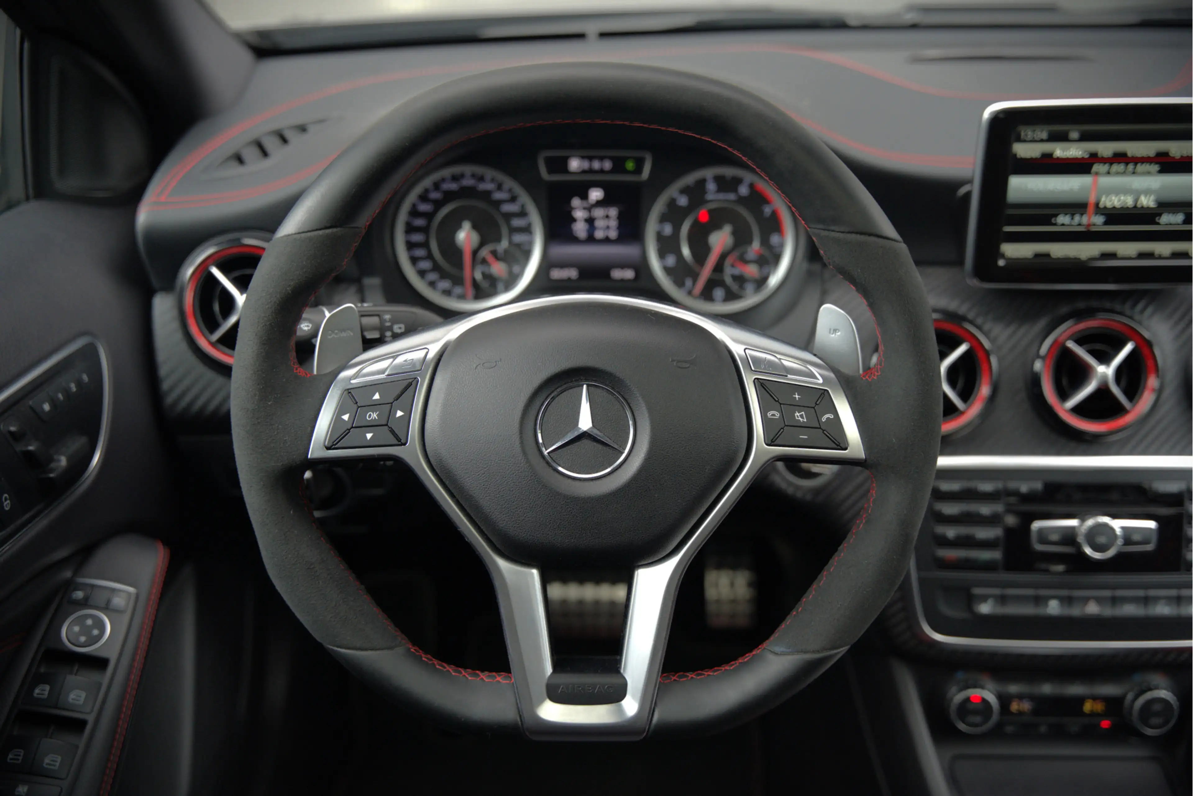 Mercedes-Benz A 45 AMG 4MATIC | Magno | Stoelverwarming | Panoramadak | A — photo 42