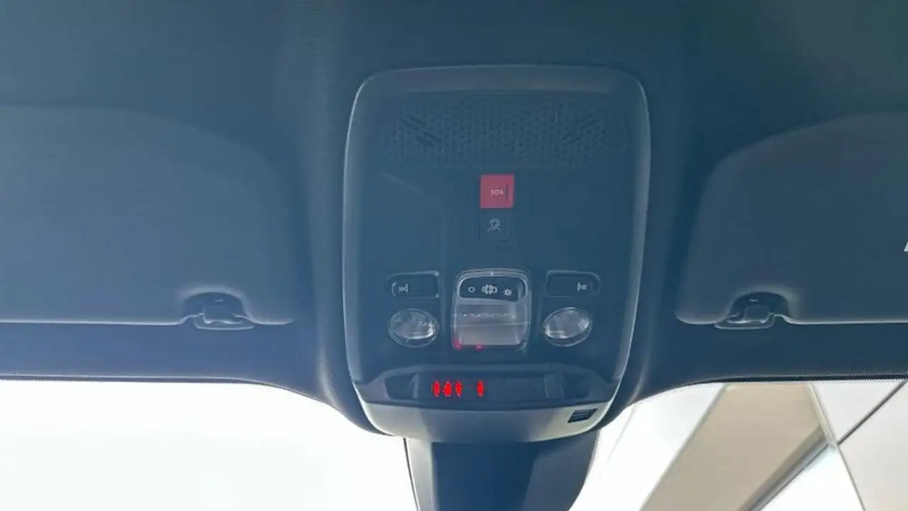 Peugeot 2008 2008 — photo 16