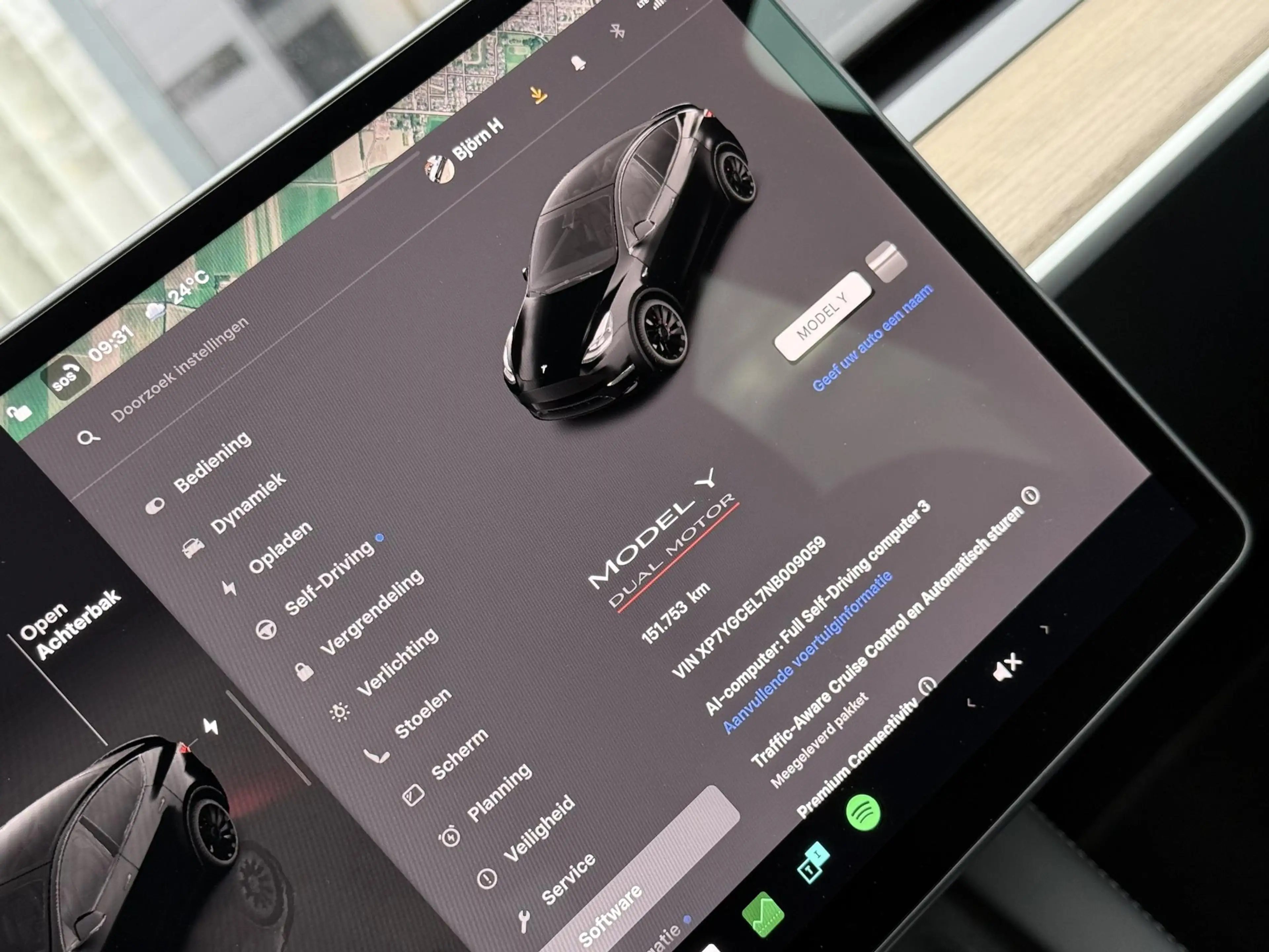 Tesla Model Y Performance AWD/Pano/Autopilot — photo 25