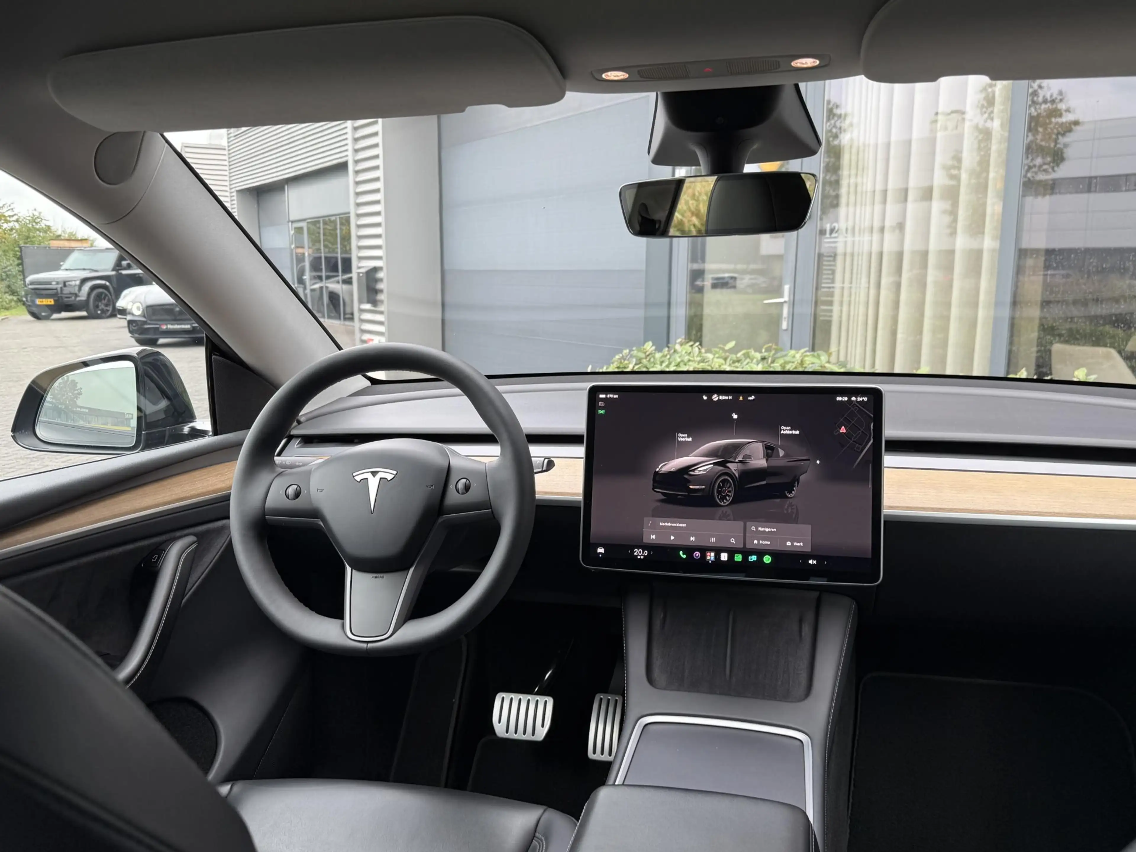 Tesla Model Y Performance AWD/Pano/Autopilot — photo 15