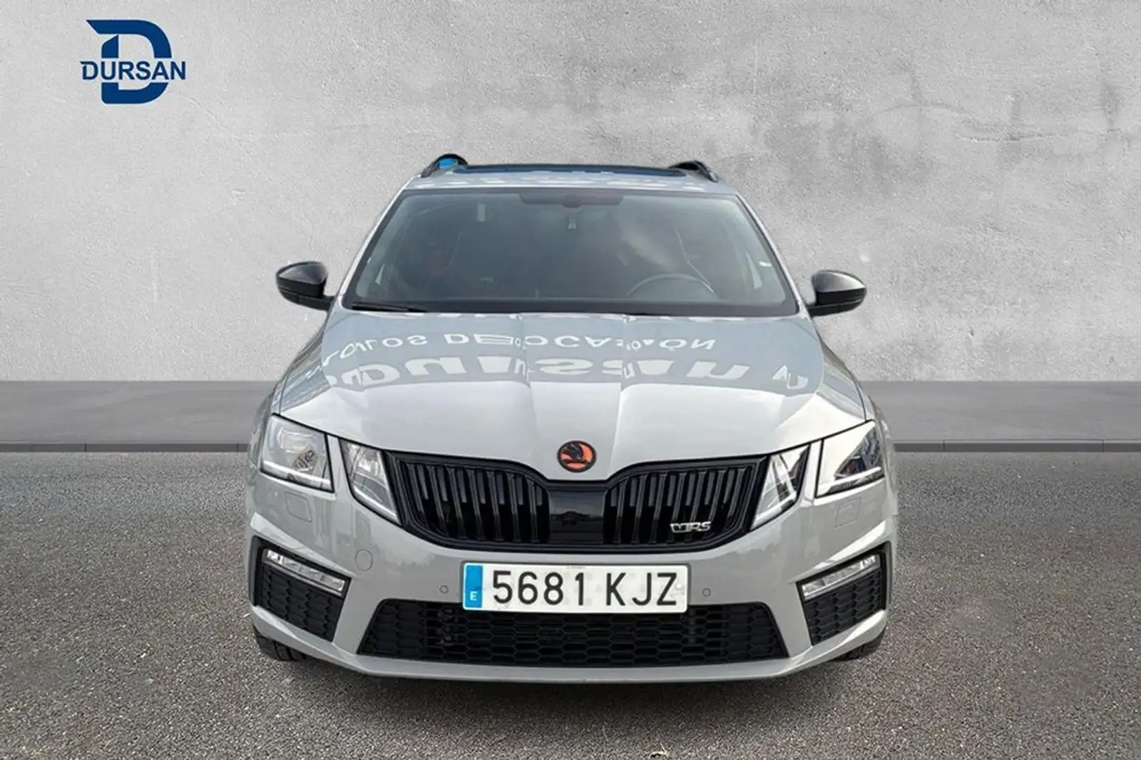 Skoda Octavia Combi 2.0 TSI DSG RS 180kW Grau - 2