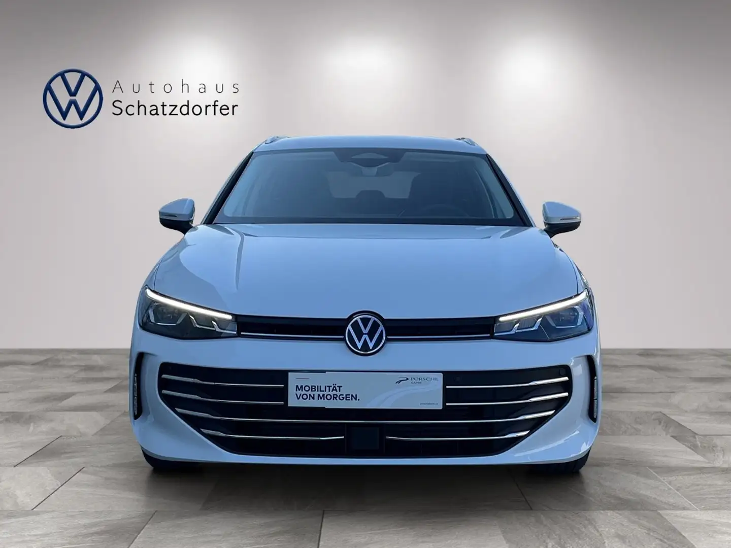 Volkswagen Passat Variant Business TDI DSG Weiß - 2
