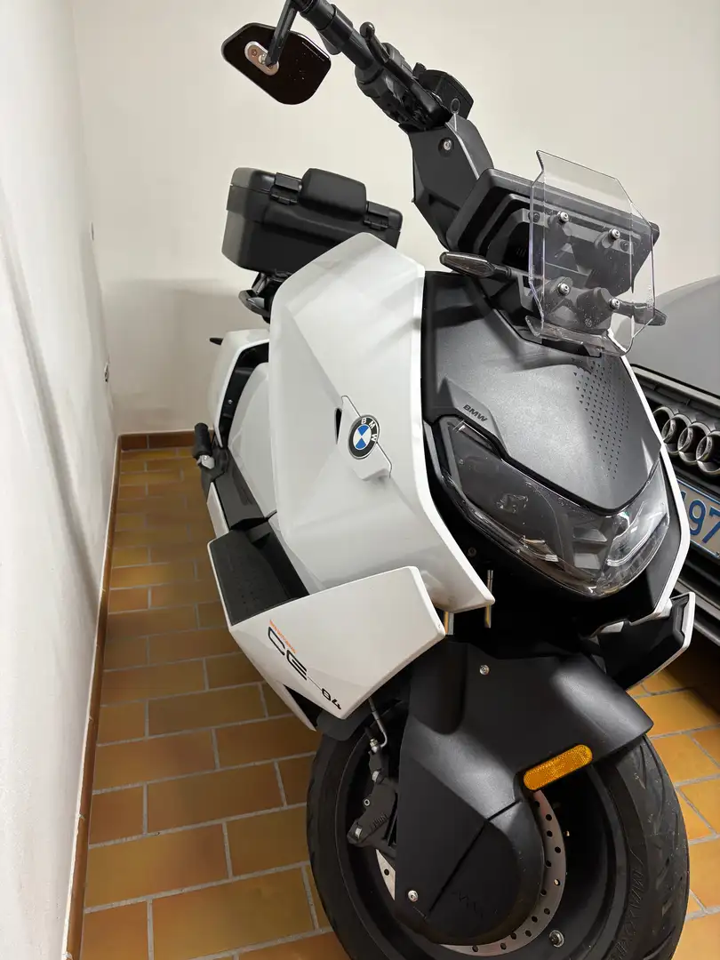 BMW CE 04 Alb - 1