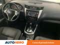 Nissan NP300 2.3 dCi Tekna Double Cab 4x4 Alb - thumbnail 13