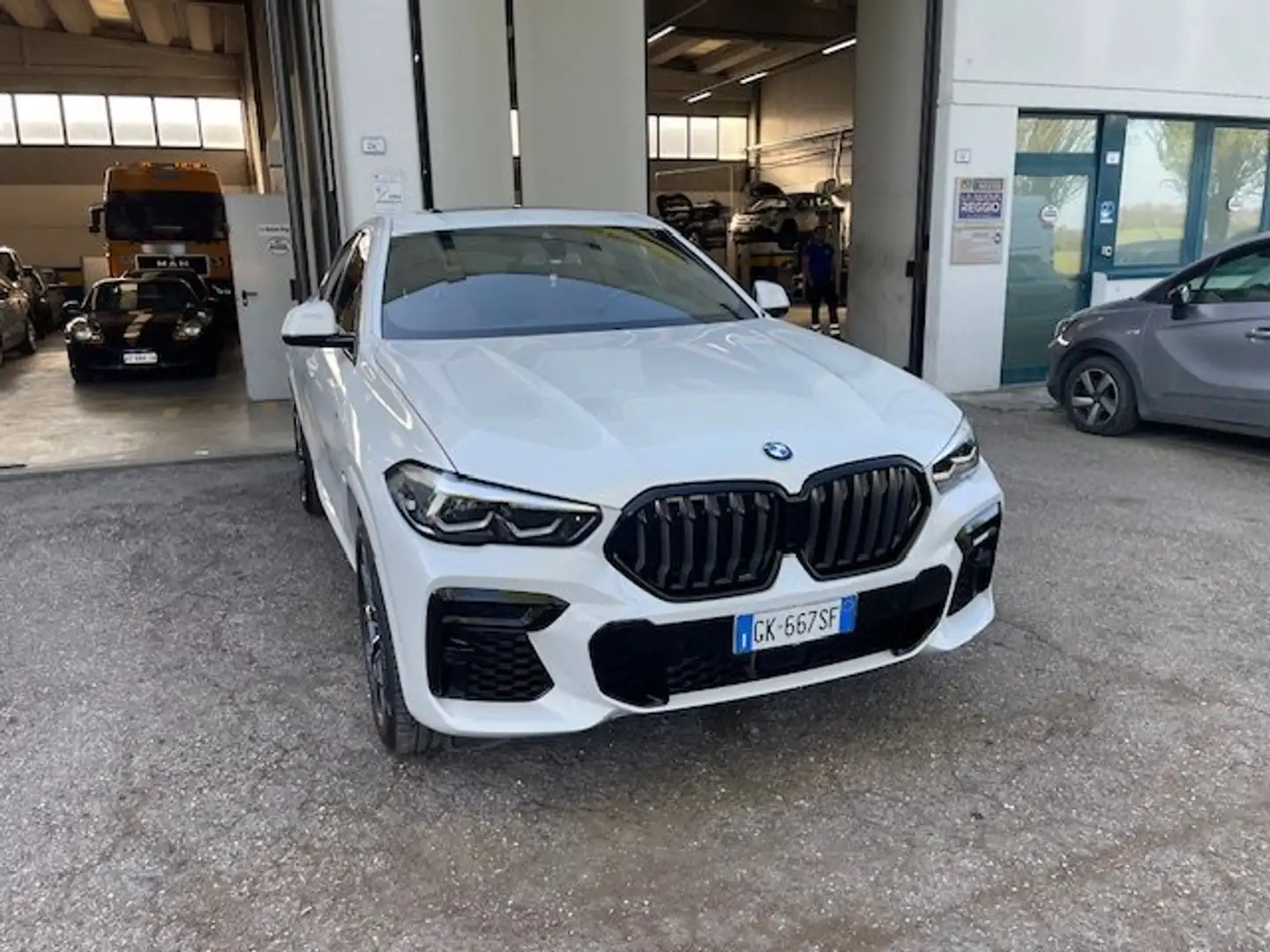 BMW X6 X6 xdrive30d mhev 48V Msport auto+TETTO Blanco - 2
