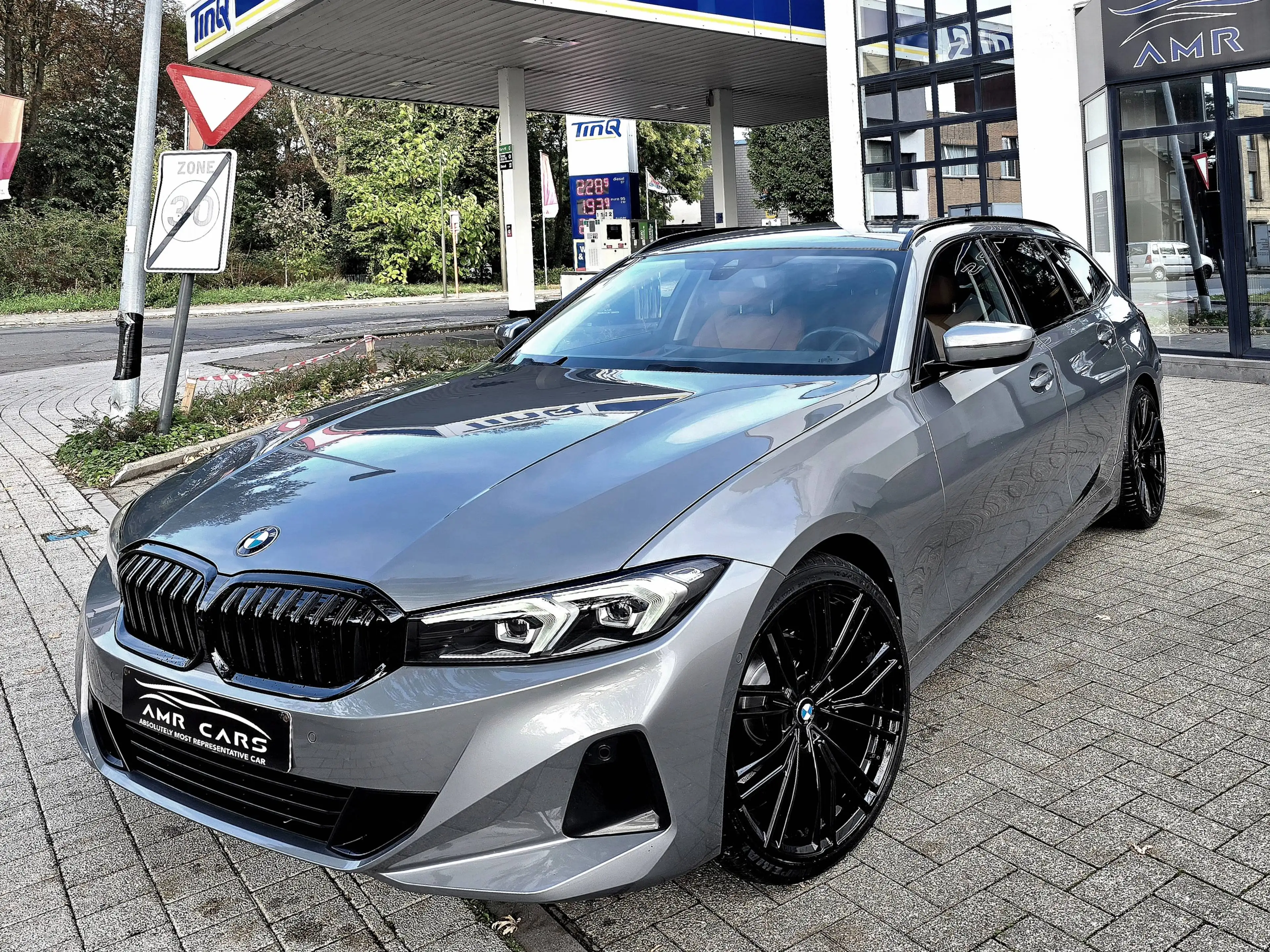 BMW 318 IA Cognac SportLeder-F1 Schakelhendels-Widescreen-AdaptLed-Ambiance-Camera-Prvacy Glass. — photo 4
