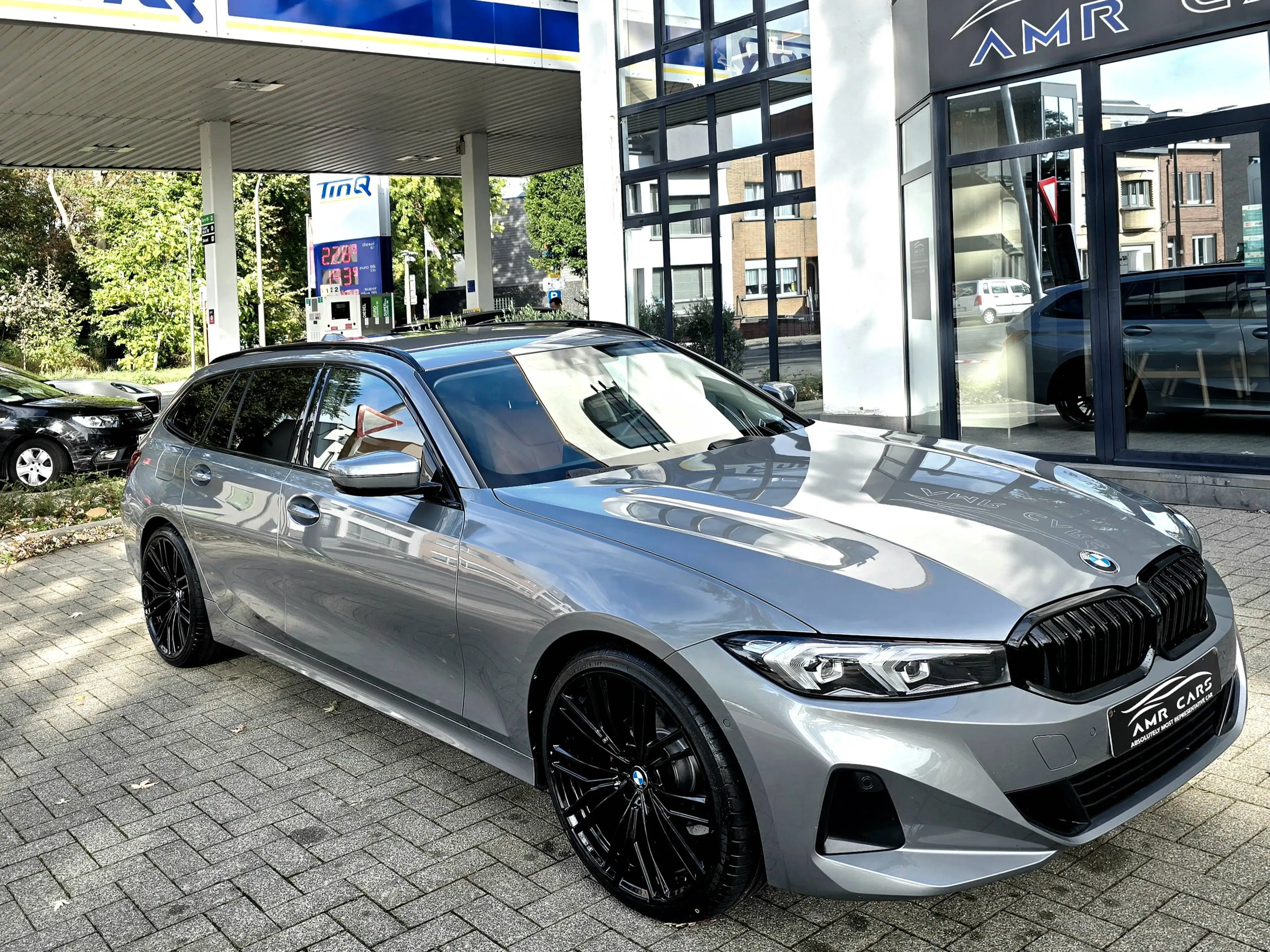 BMW 318 IA Cognac SportLeder-F1 Schakelhendels-Widescreen-AdaptLed-Ambiance-Camera-Prvacy Glass. — photo 3