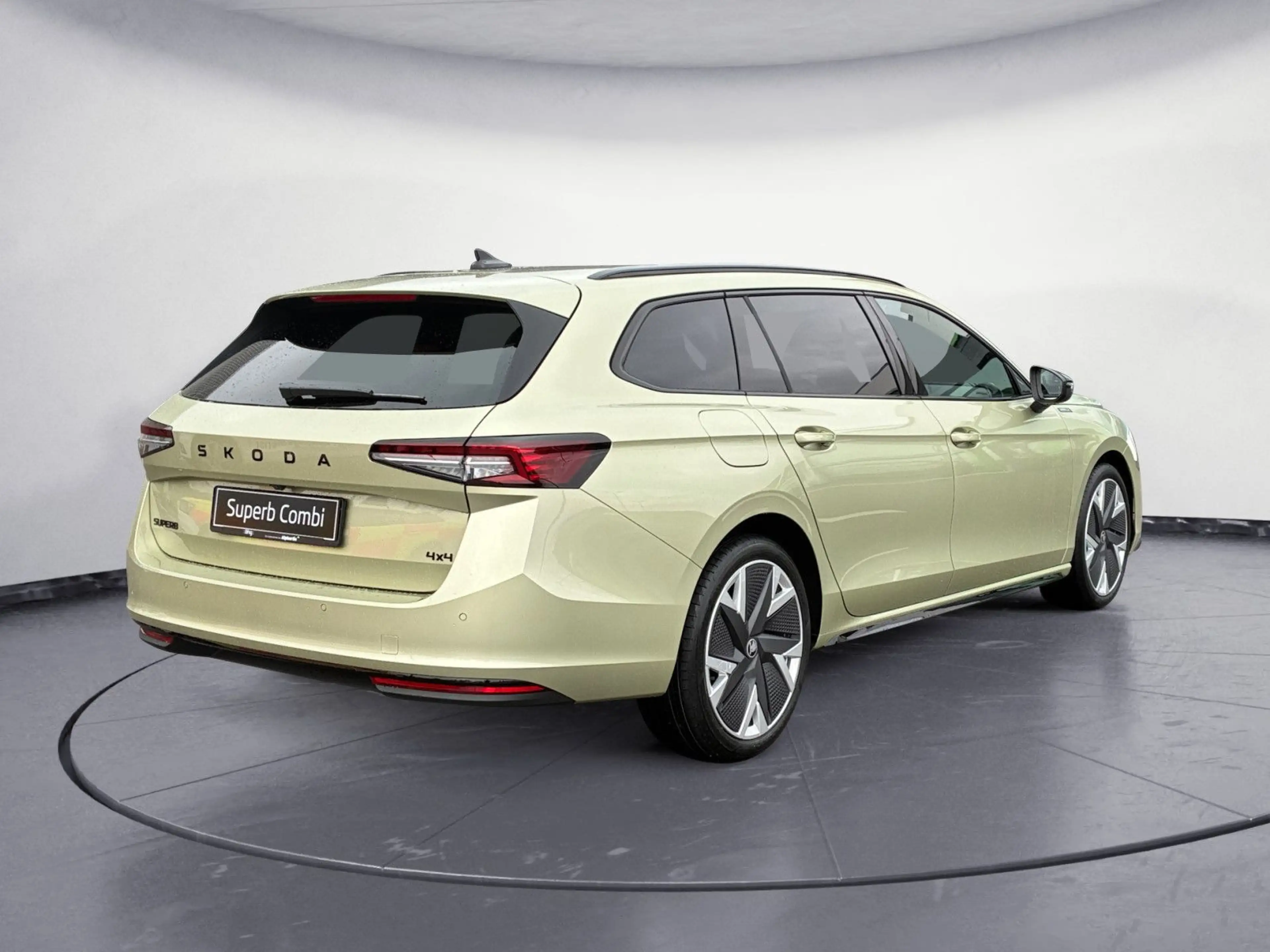 Skoda Superb Combi Sportline 2,0 TDI 7-Gang-DSG 4x4 — photo 6