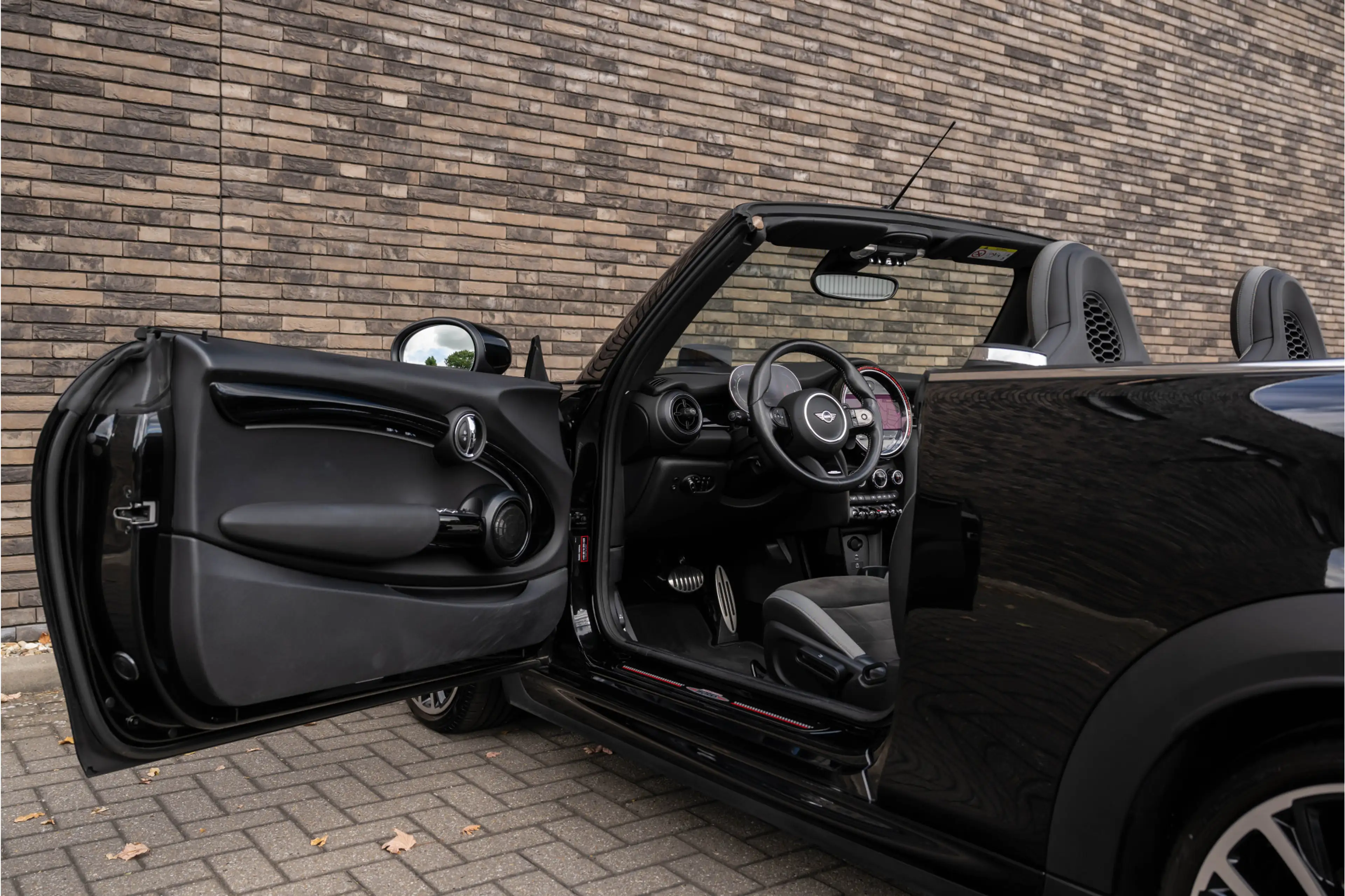 MINI Cooper S Cabrio 2.0 F1 Aut. | JCW-Trim | Navi | Schaalstoelen | H& — photo 15