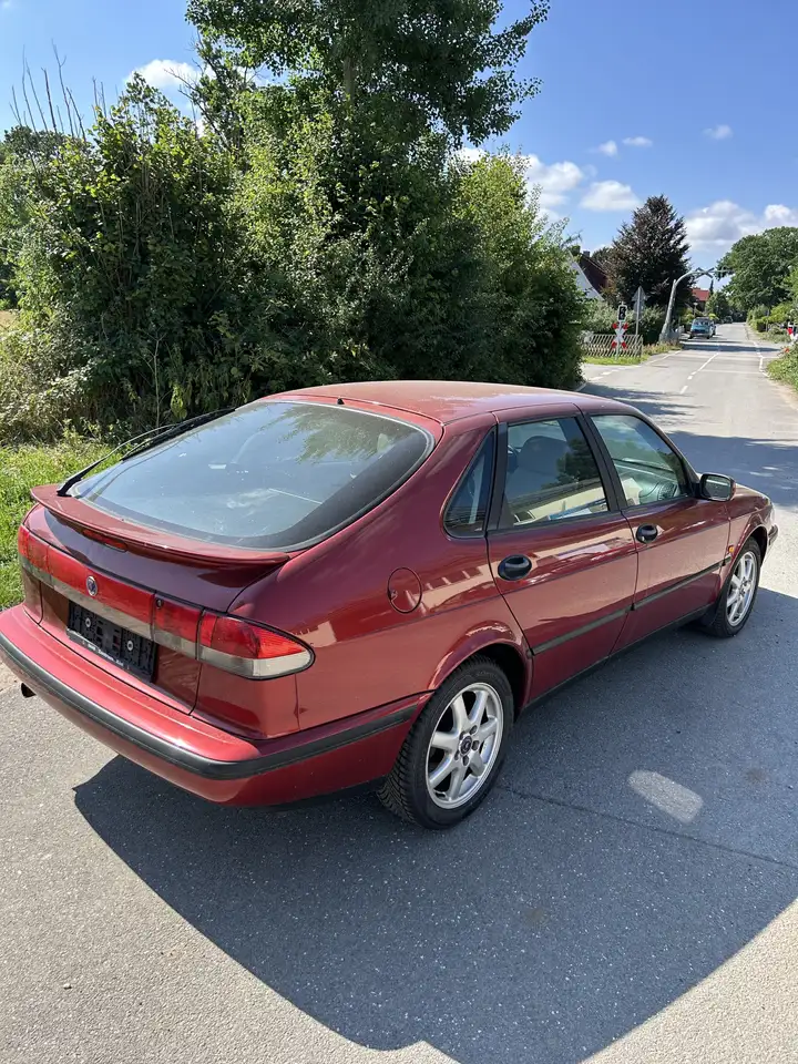 Saab 900 2.0i SE Talladega Edition, foto 4