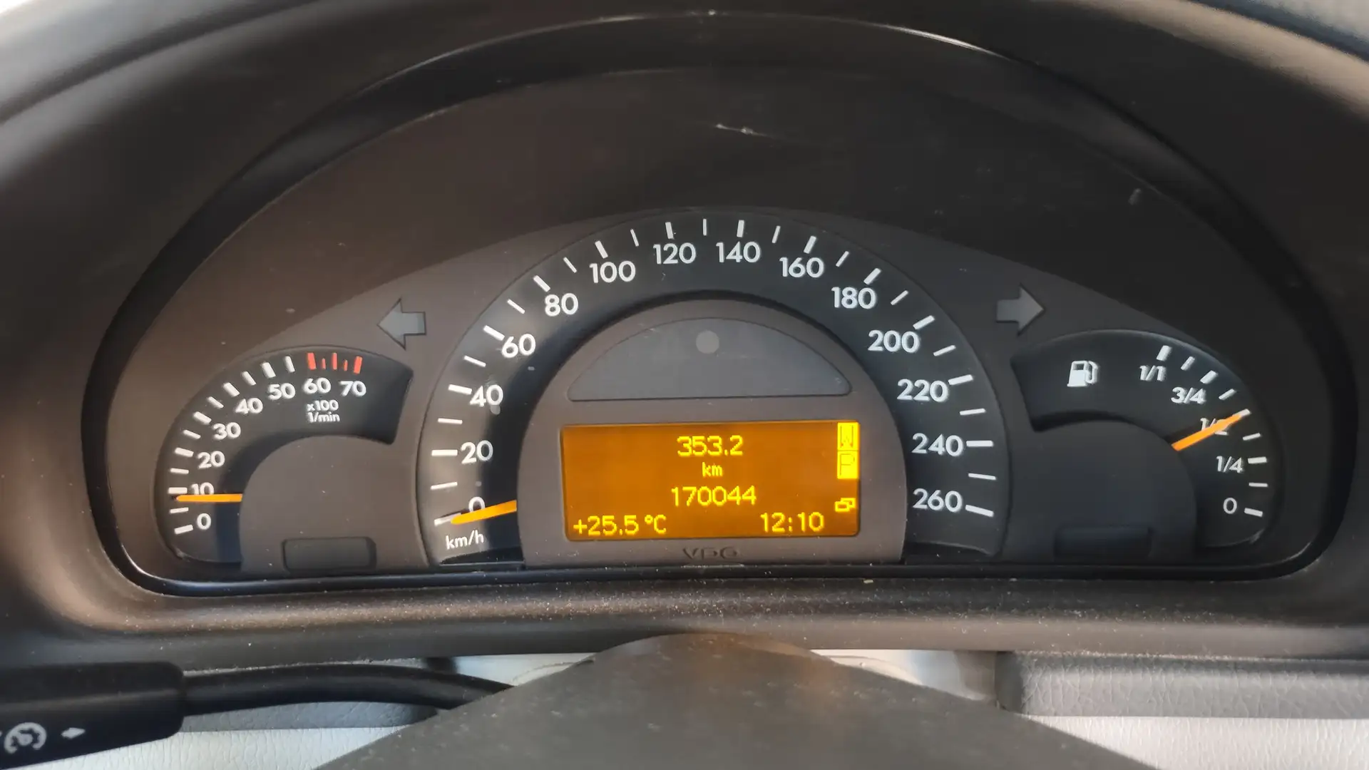 Mercedes-Benz C 320 C 320 V6 Elegance Gümüş rengi - 2