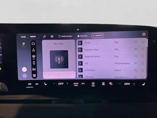 Audi E-Tron view 13