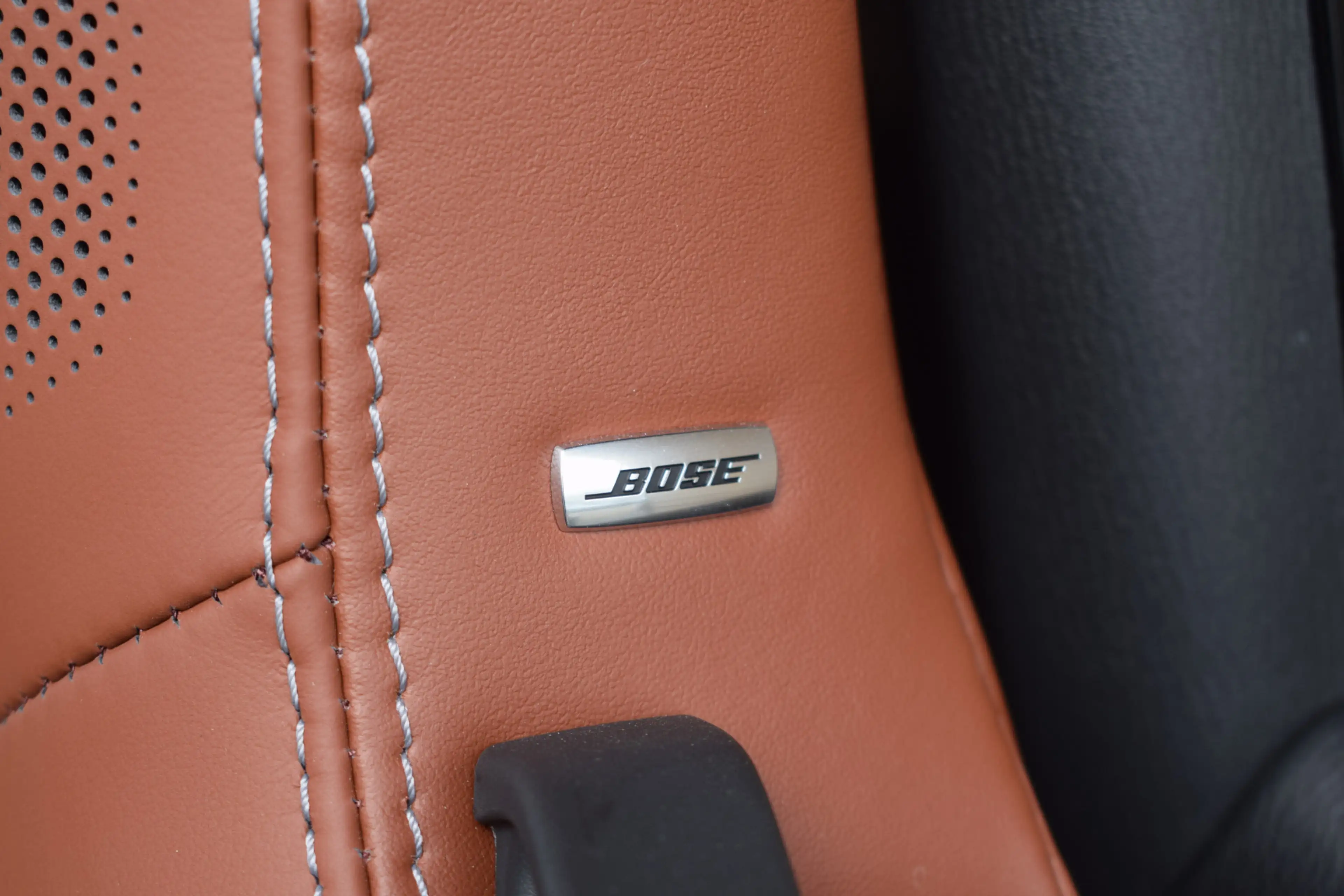 Mazda MX-5 2.0 SkyActiv-G 184 Kazari — photo 13