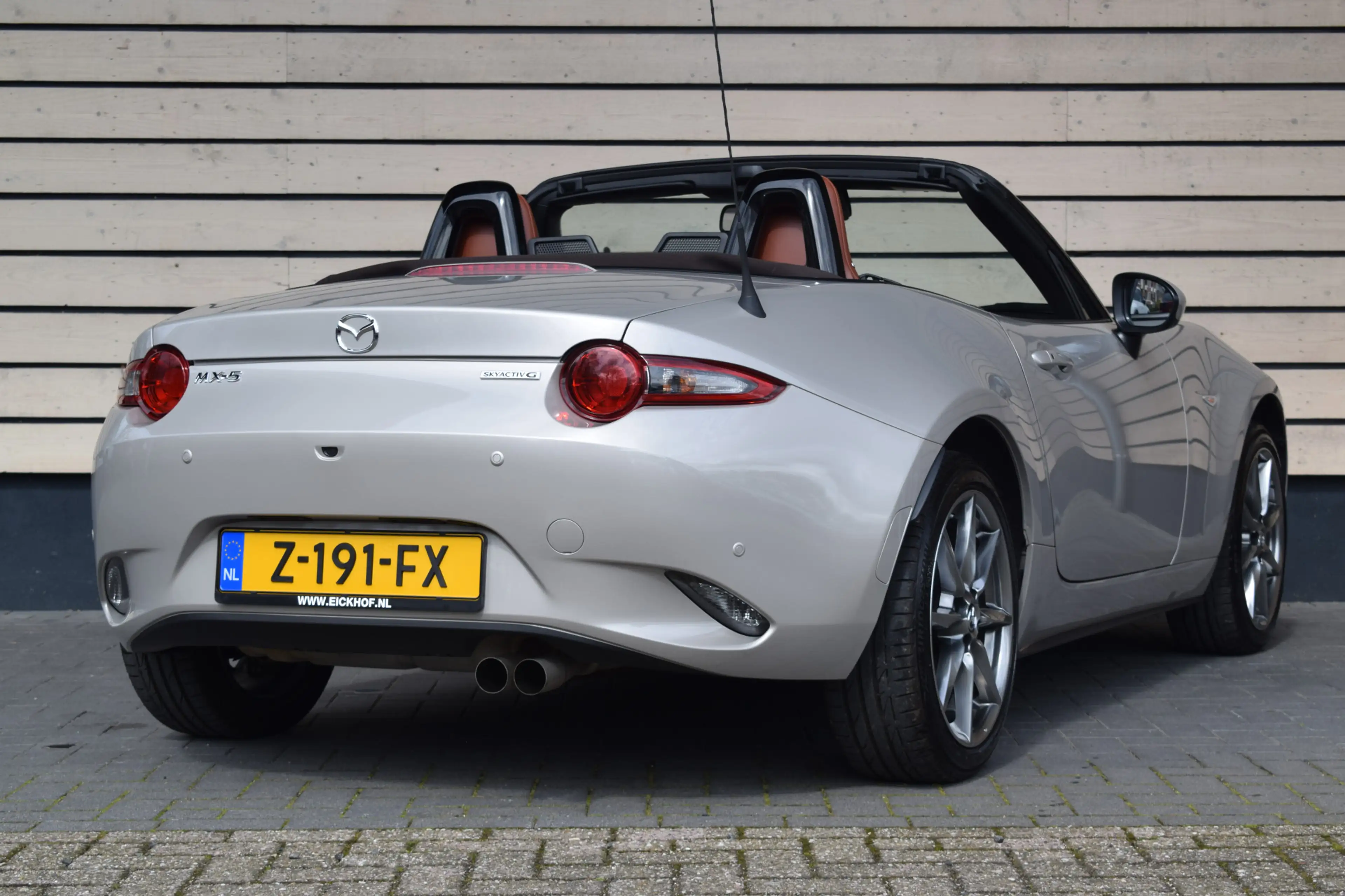 Mazda MX-5 2.0 SkyActiv-G 184 Kazari — photo 5
