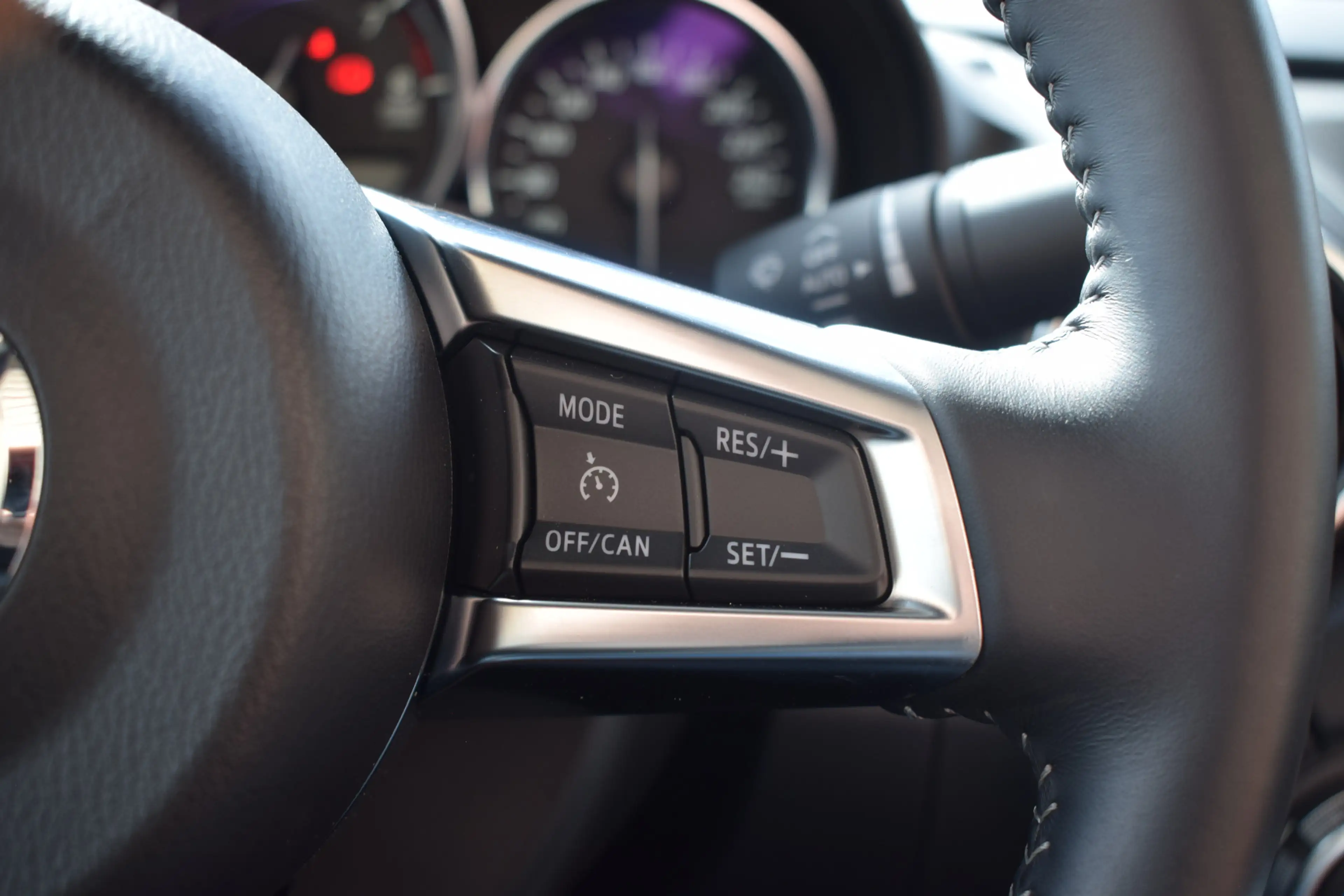 Mazda MX-5 2.0 SkyActiv-G 184 Kazari — photo 18