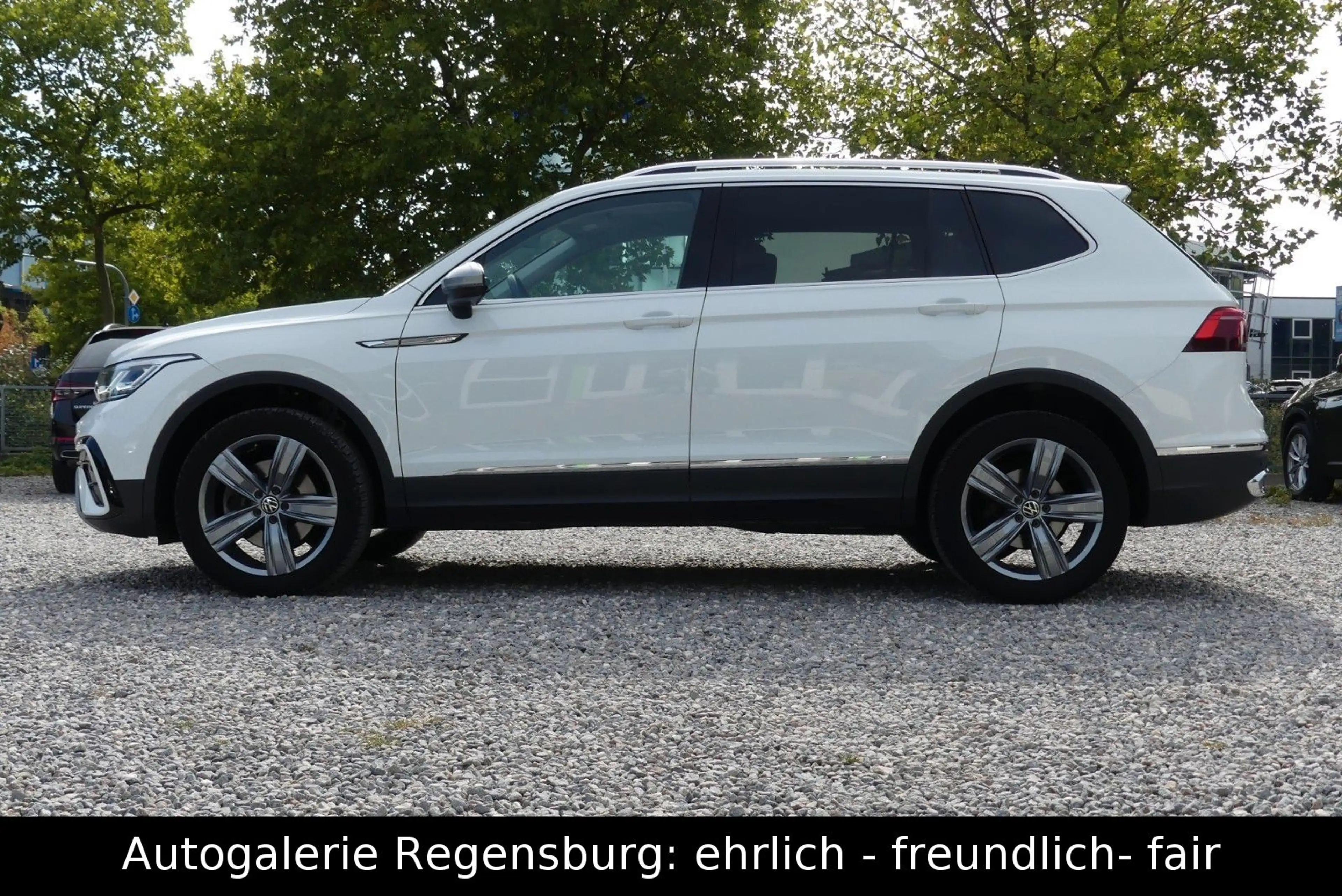 Volkswagen Tiguan Allspace Elegance 4Motion *KAMERA*VC*AHK* — photo 3