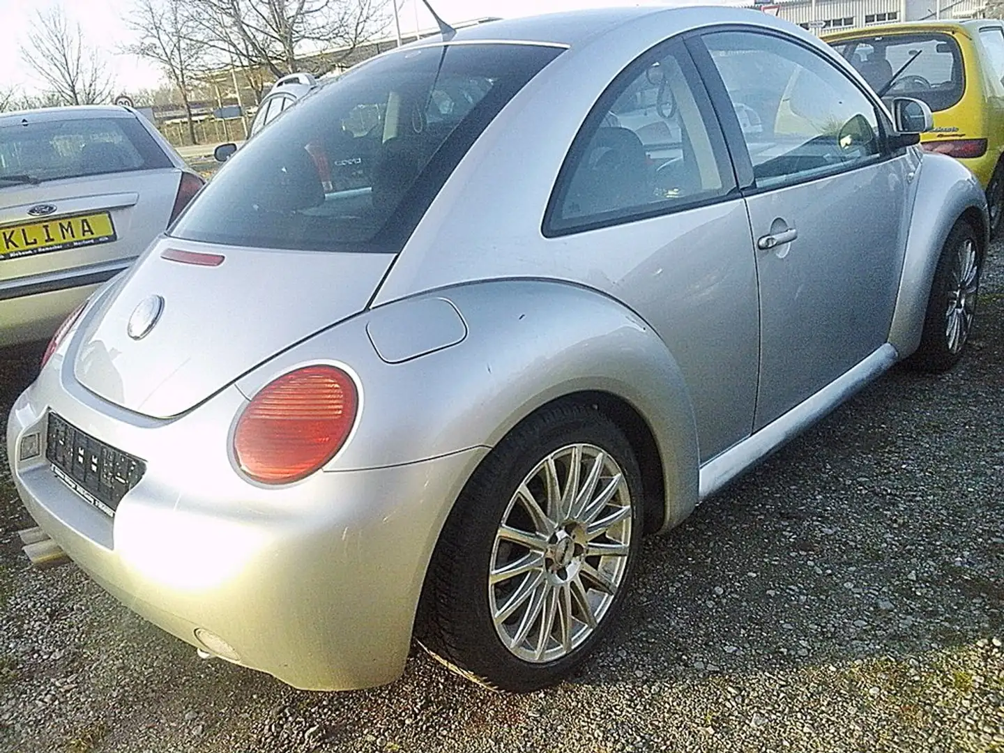 Volkswagen New Beetle STYLE/ met+Klima+Sitzheizg.+ZV+Alu/ TÜV 10-2025 Silber - 1