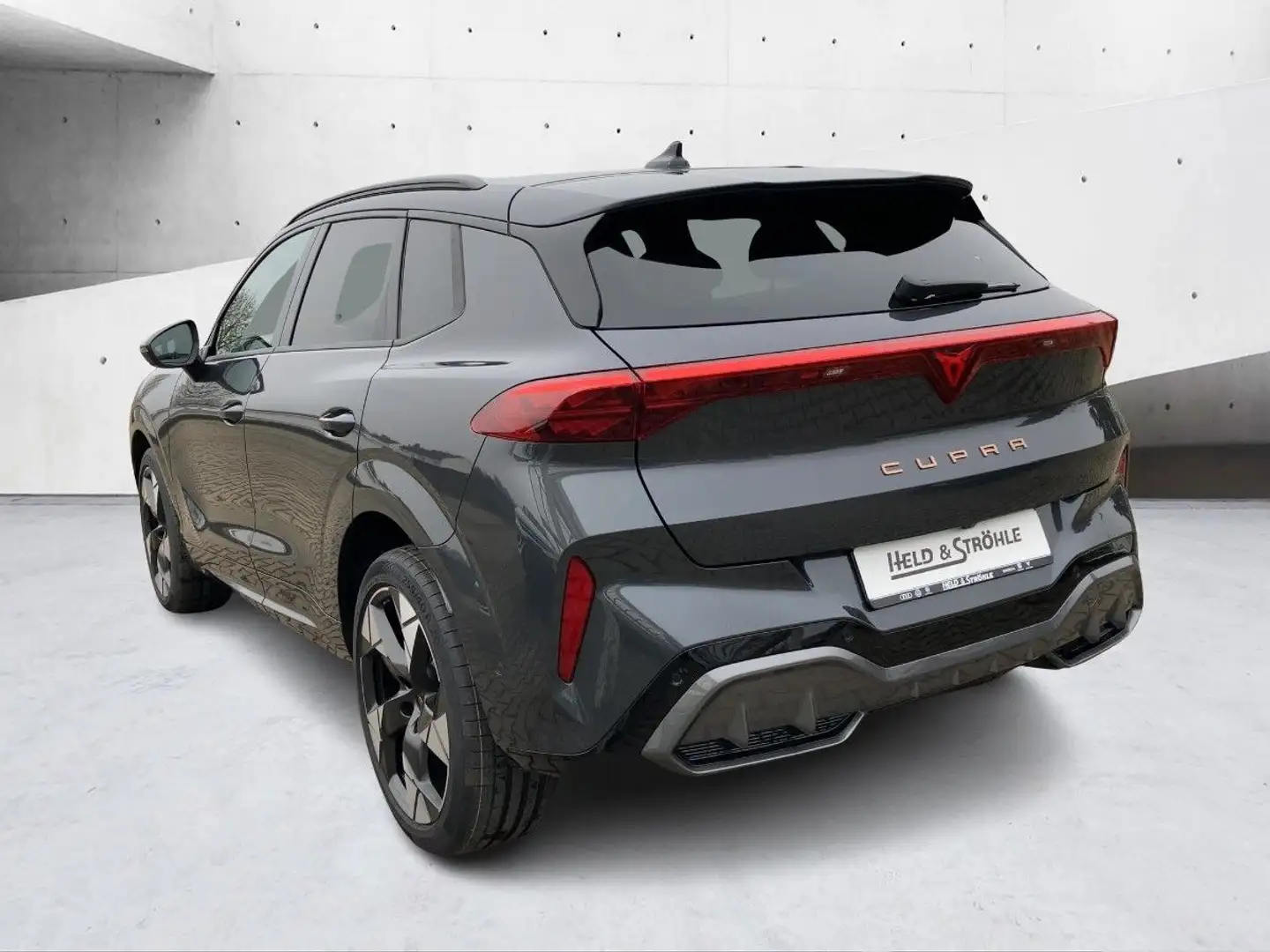 CUPRA Terramar VZ 2.0 TSI 195 kW AHK PANO MATRIX HUD Grau - 2