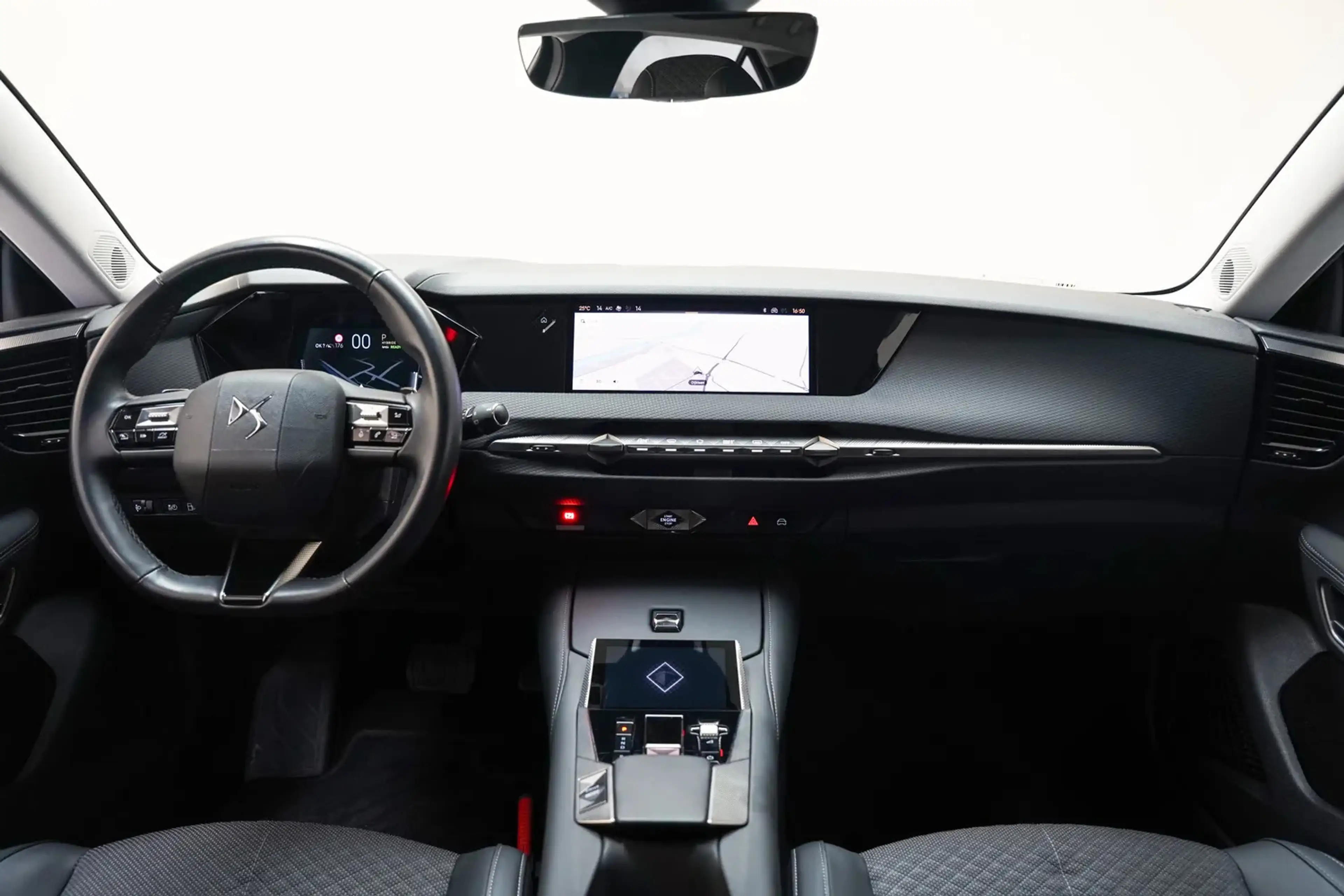 DS Automobiles DS 4 E-Tense 225 Bastille+ Aut. [ Adapt.cruise Navi Cam — photo 4