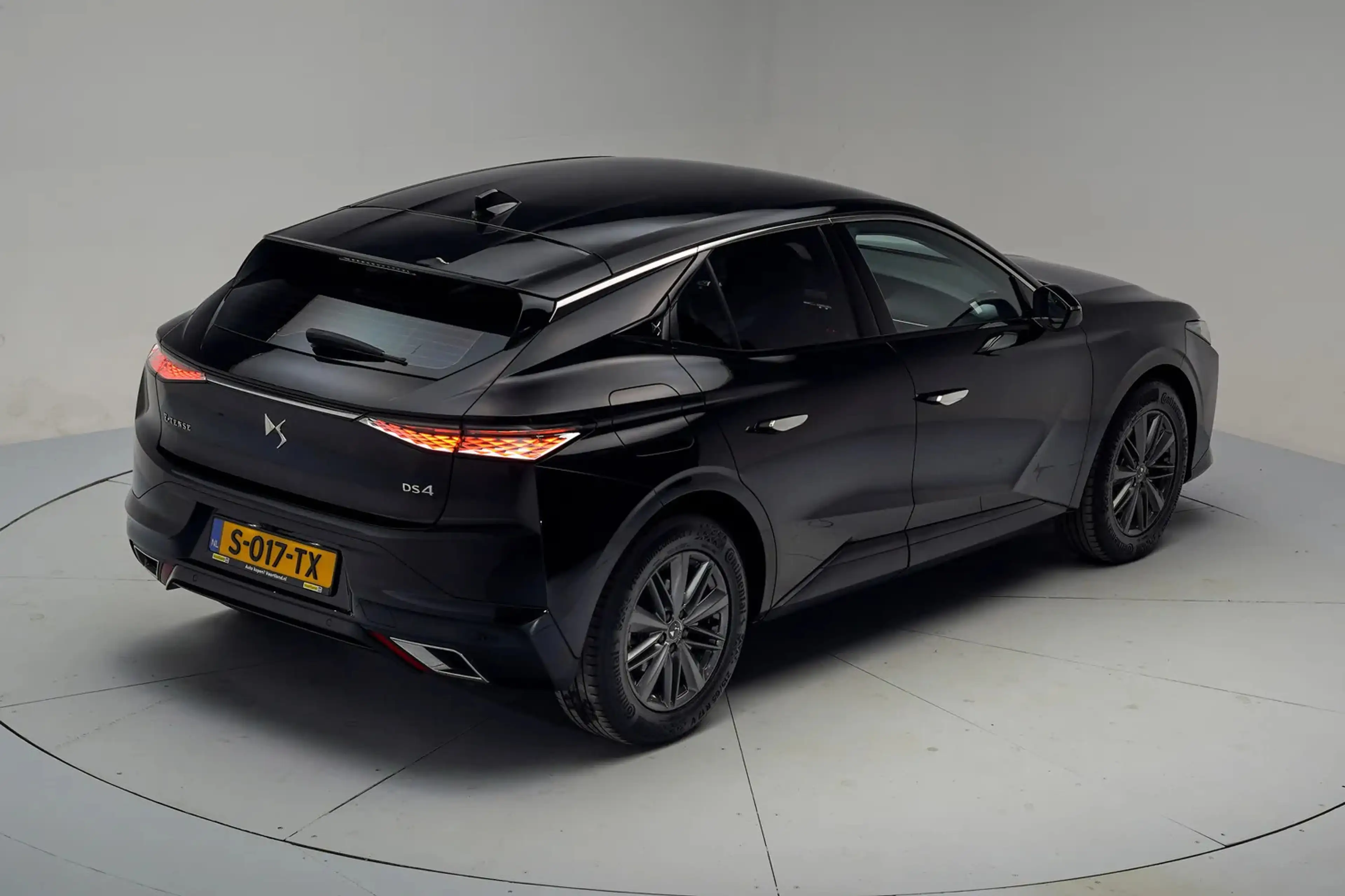 DS Automobiles DS 4 E-Tense 225 Bastille+ Aut. [ Adapt.cruise Navi Cam — photo 13