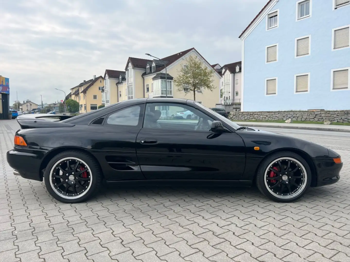 Toyota MR 2 2.0 TWIN CAM 16v Targa  TOP Leder ! Zwart - 1