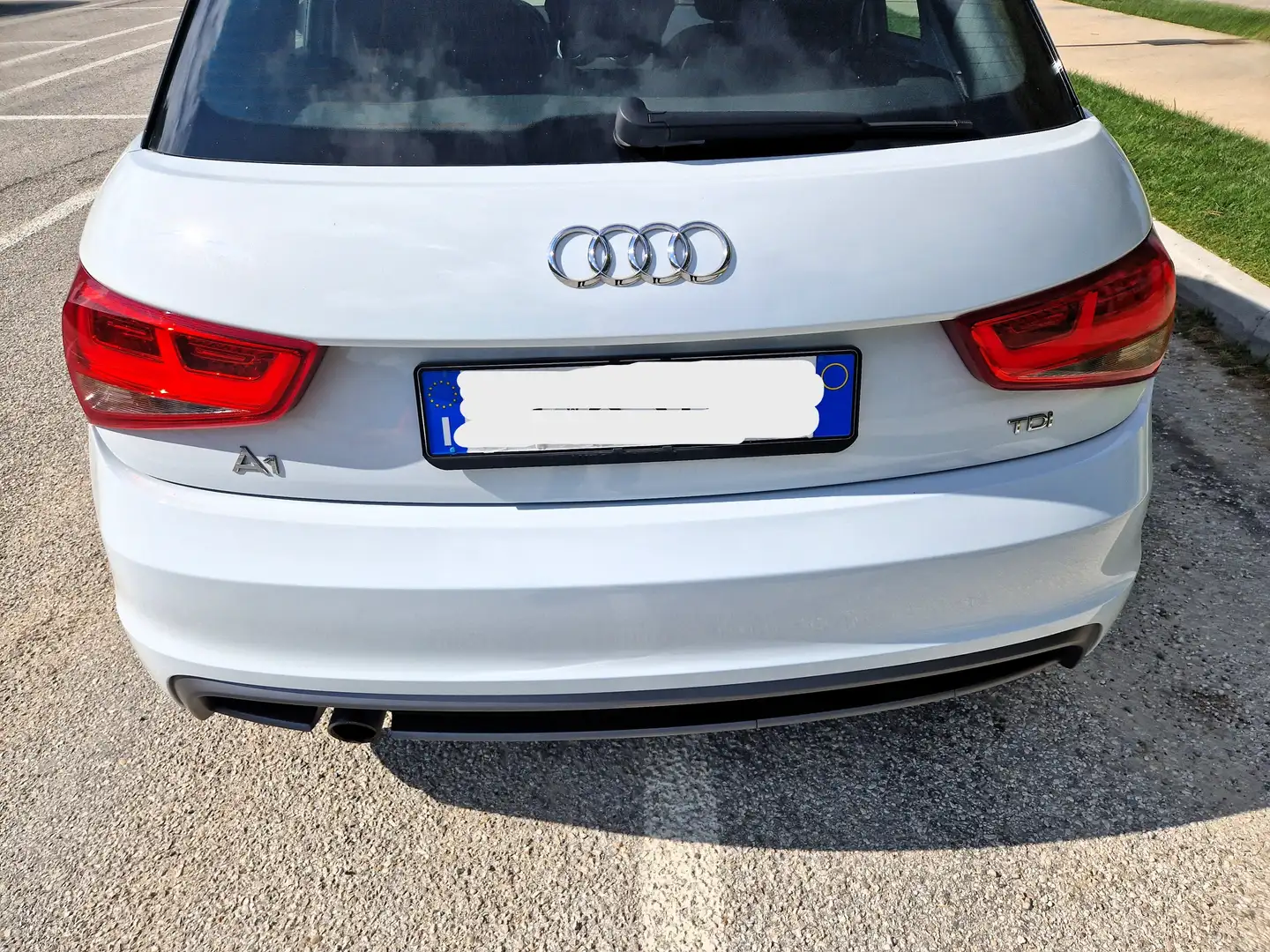 Audi A1 A1 Sportback 1.6 tdi S Line Edition plus 90cv Bianco - 2