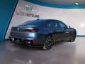 BMW i7 xDrive M70 THEATRE EXECUTIVE LOUNGE B&W SKY - thumbnail 5