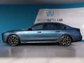 BMW i7 xDrive M70 THEATRE EXECUTIVE LOUNGE B&W SKY - thumbnail 2