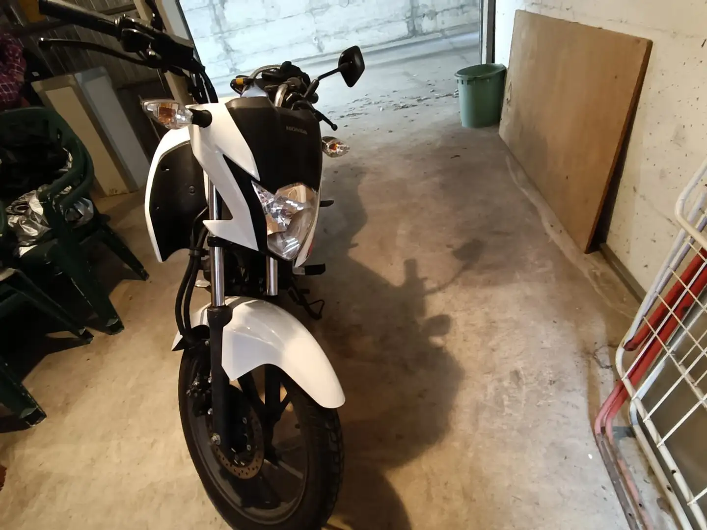 Honda CBF 125 Blanc - 2