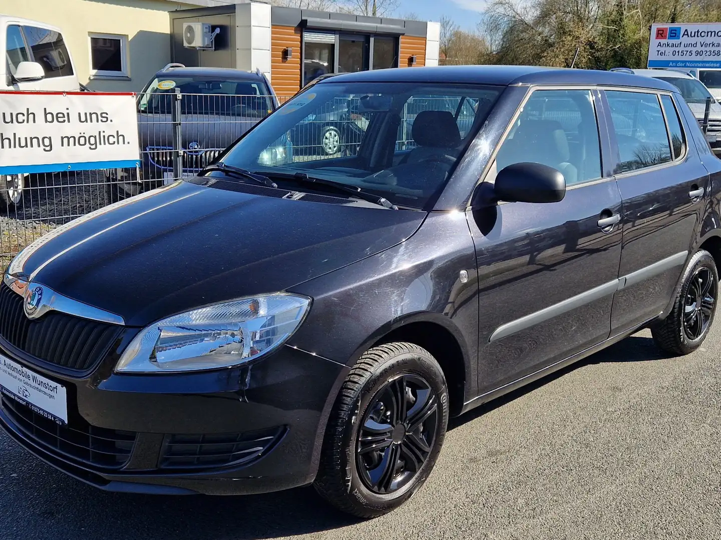 Skoda Fabia Classic Schwarz - 1