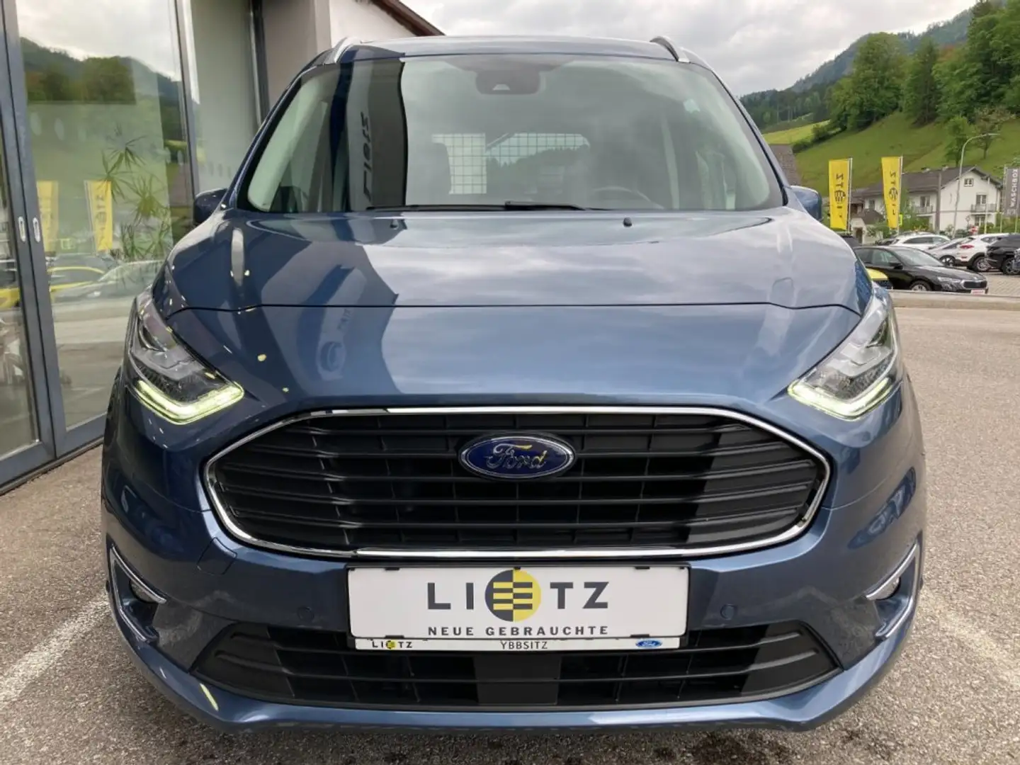 Ford Tourneo Connect Titanium L1 1,5 EcoBlue 120PS Blau - 2
