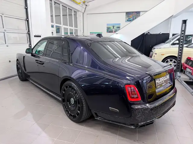 Rolls-Royce Phantom 6.8 V12 MSY-Style Bespoke Carbon TiffanyBlue Ansicht 5