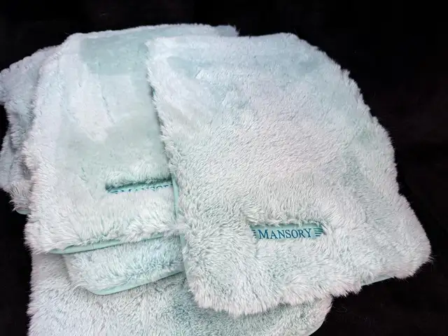 Rolls-Royce Phantom 6.8 V12 MSY-Style Bespoke Carbon TiffanyBlue Ansicht 15