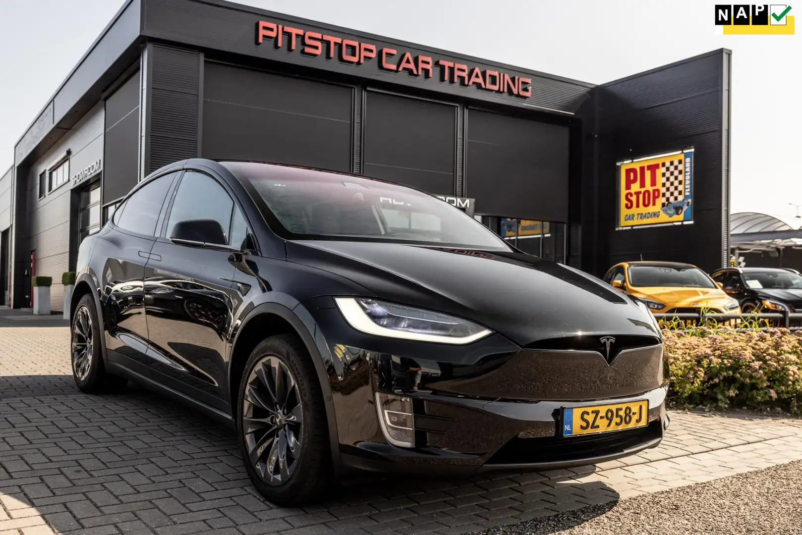 Tesla Model X 100D 7p. Autopilot, Black edition, NL, BTW! Zwart - 1
