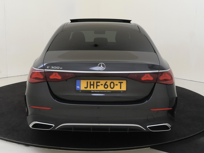 Mercedes-Benz E 300 e Sport Edition / Panoramadak/ SUPERSCREEN/ Leder/ — photo 7