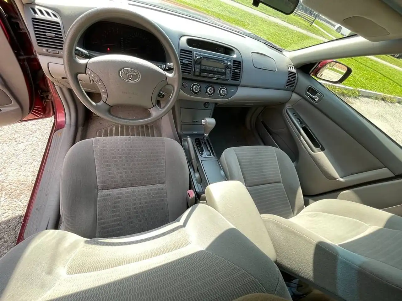 Toyota Camry photo Toyota Camry