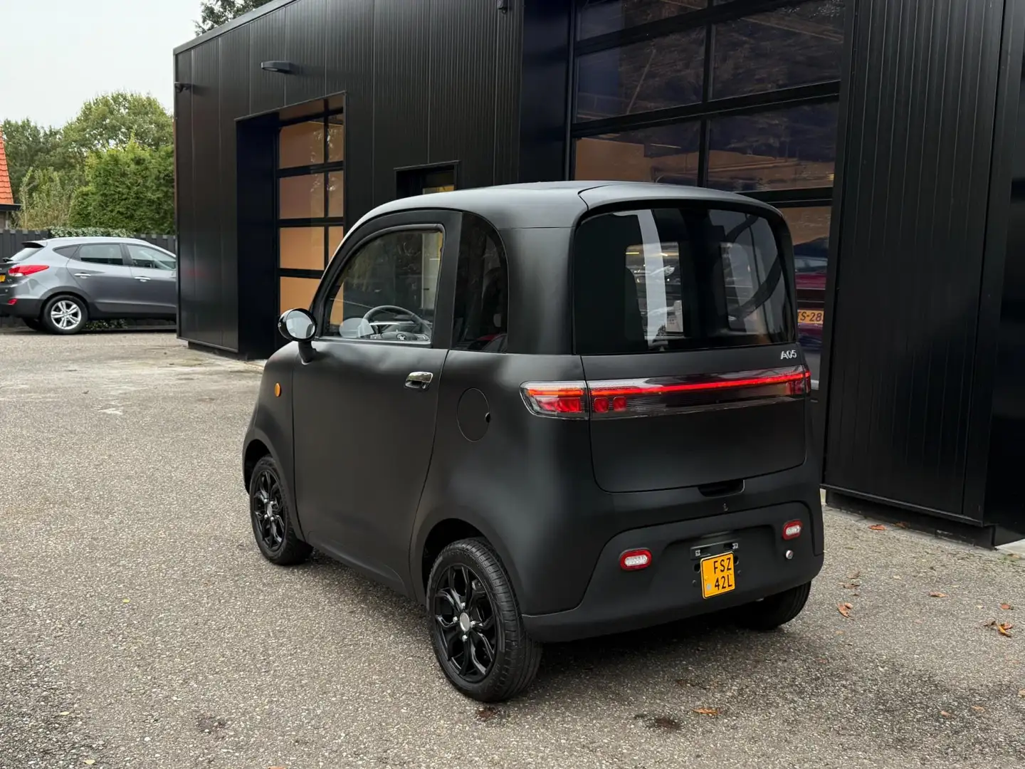 Autres Frivip A05 Brommobiel 4-Persoons Camera 69km NIEUW Noir - 2