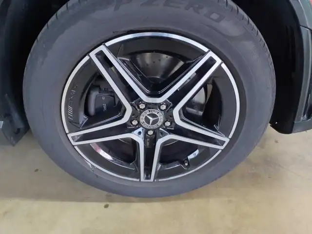 Mercedes-Benz GLE view 14