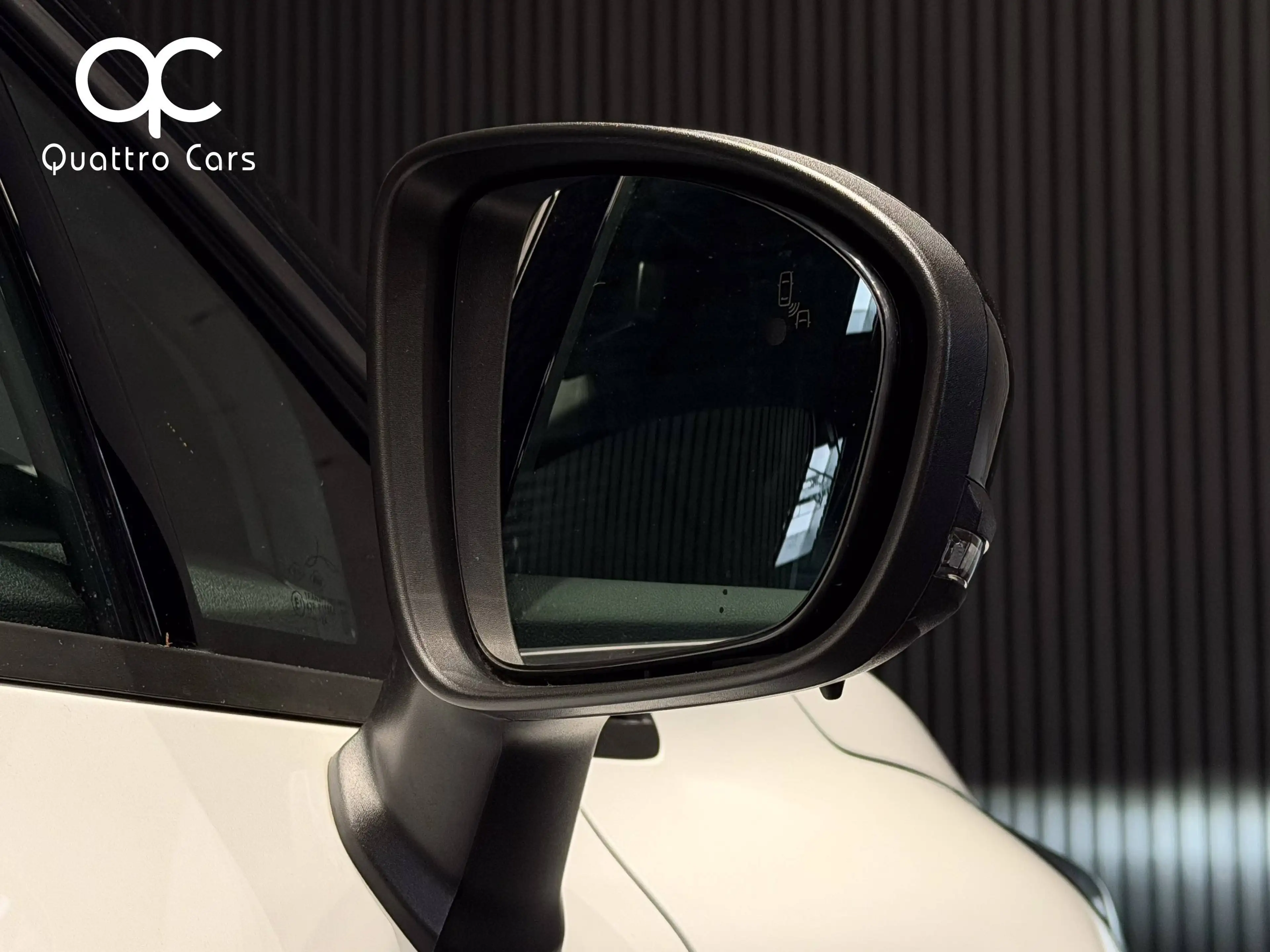 Renault Captur 1.0 TCe / New modèle / Car play / Camera / Grand ecran / Led / Super look — photo 22