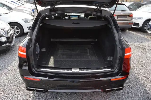 Mercedes-Benz E-Class view 13