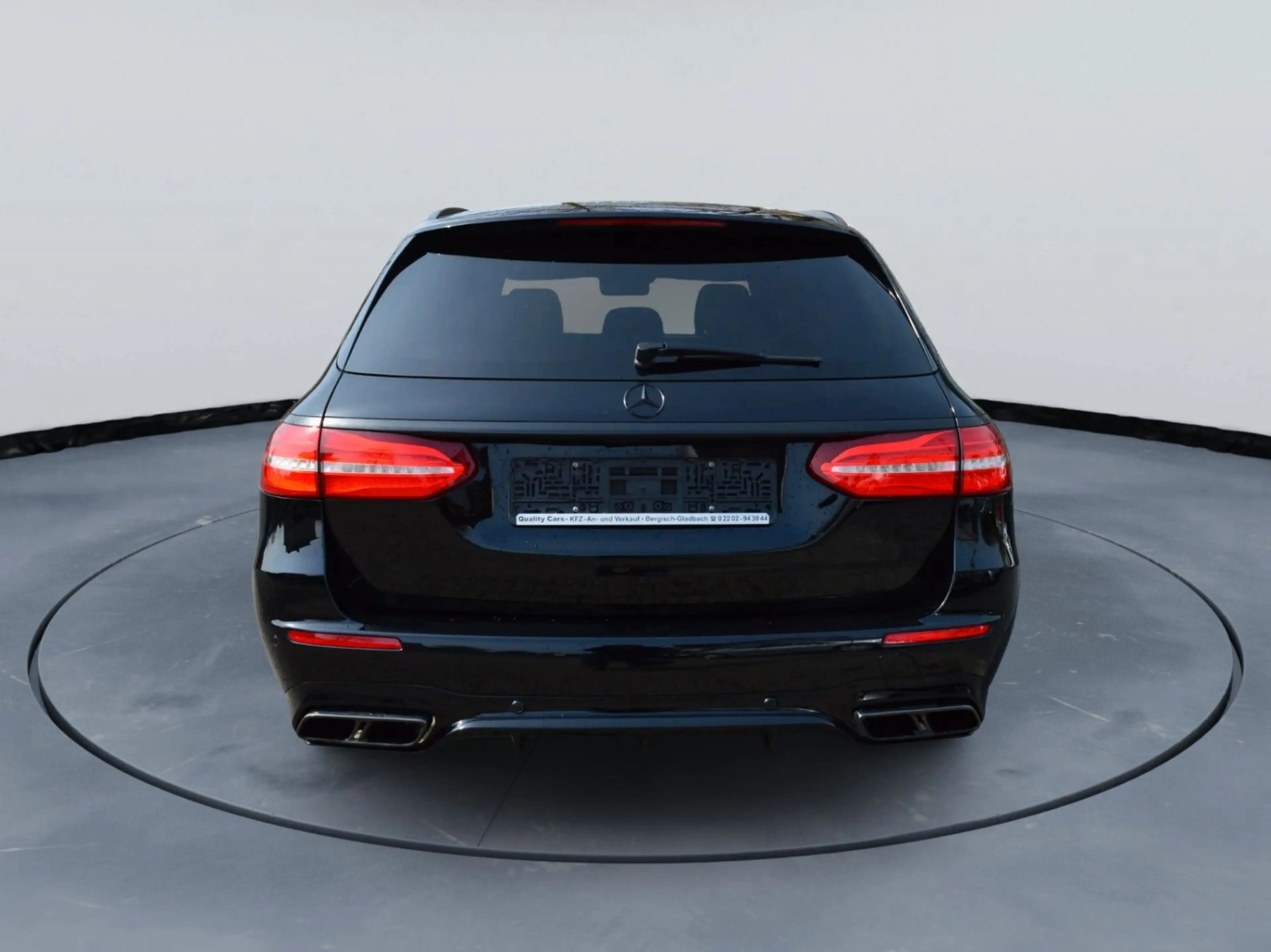 Mercedes-Benz E 63 AMG E 63 S AMG Vollausstattung!!! 2. Hand — photo 6